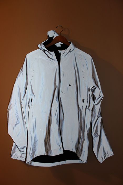 Vapor flash clearance jacket