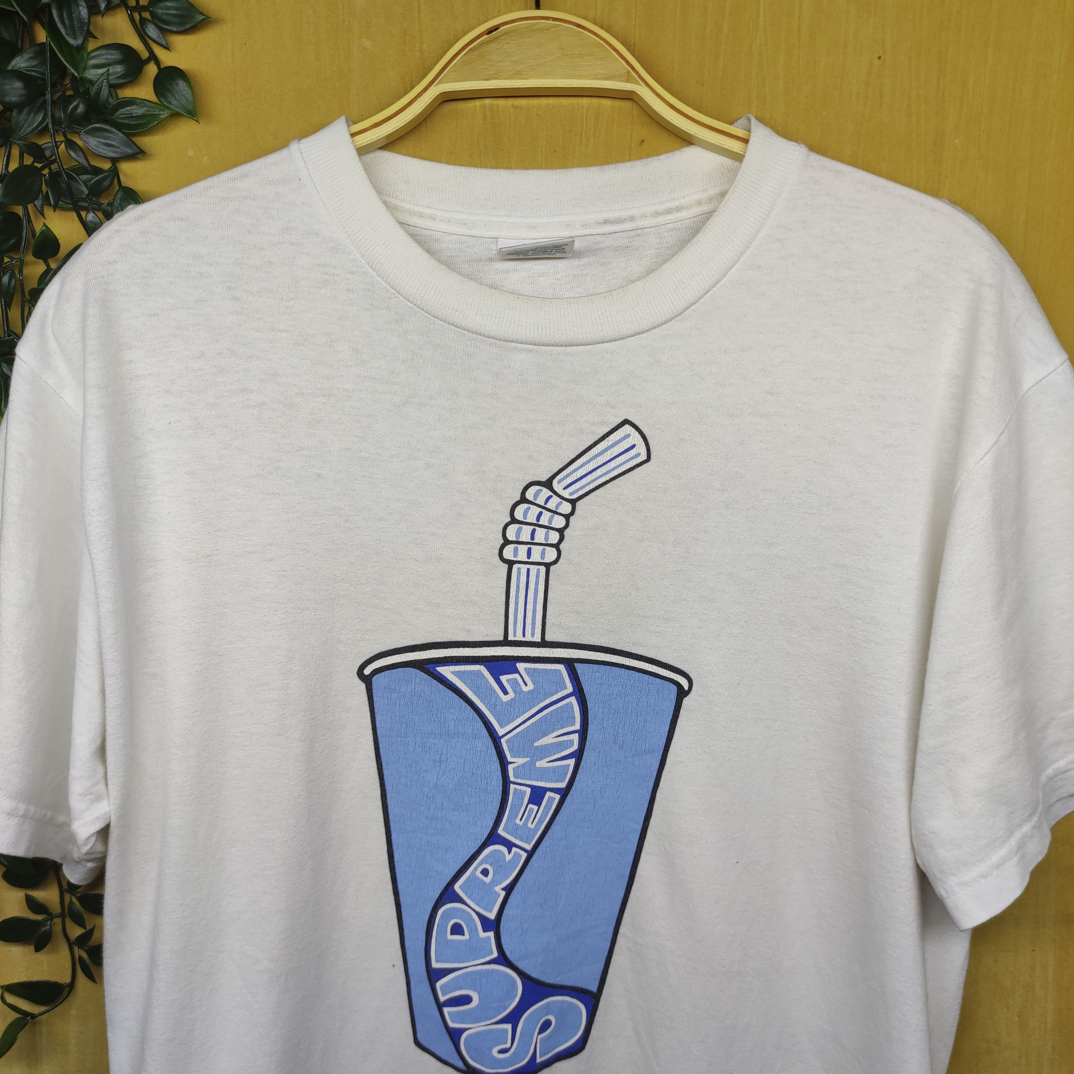 Supreme soda cup 2003 Size US M / EU 48-50 / 2 - 6 Thumbnail