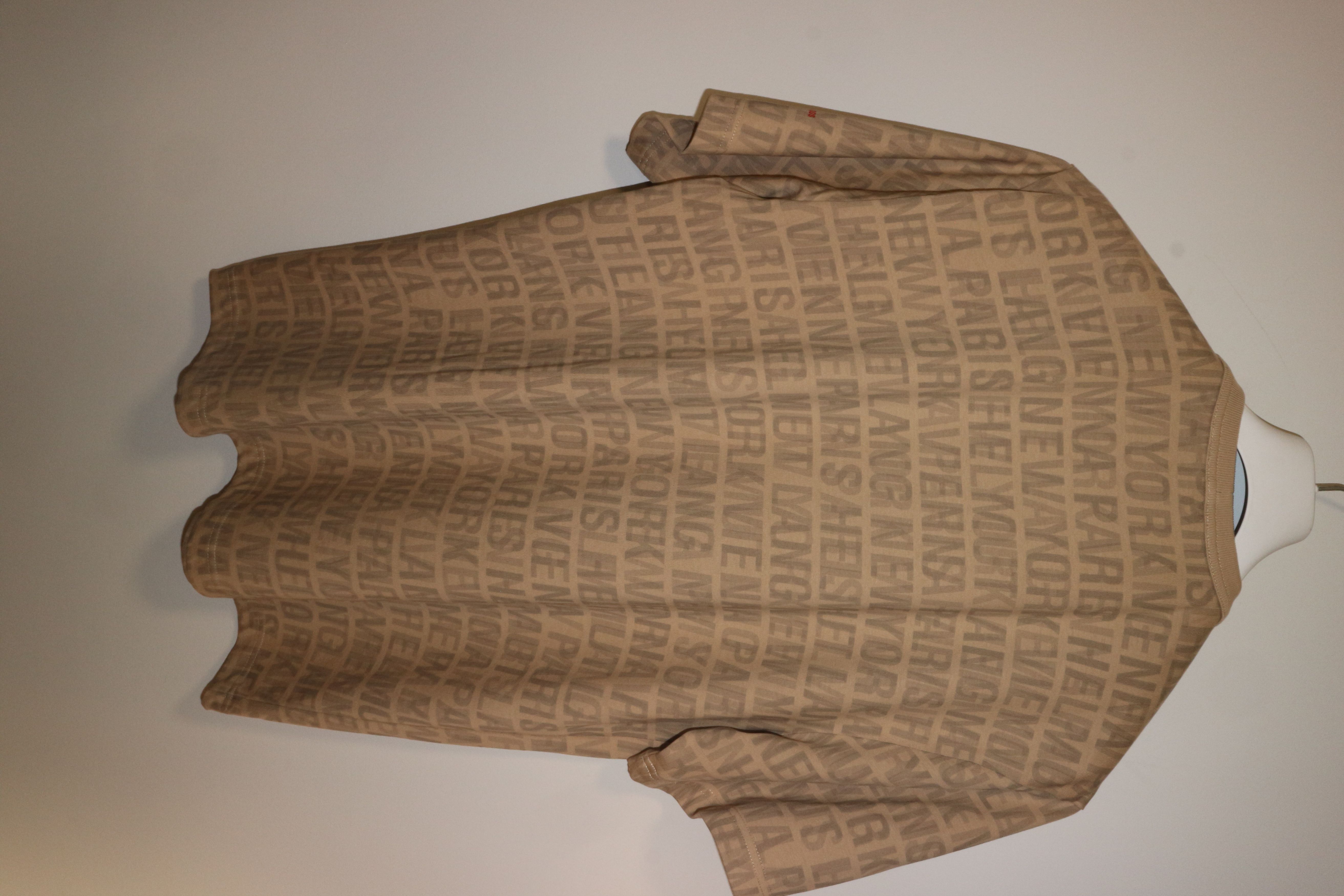 Helmut Lang All over print t-shirt Size US L / EU 52-54 / 3 - 7 Thumbnail