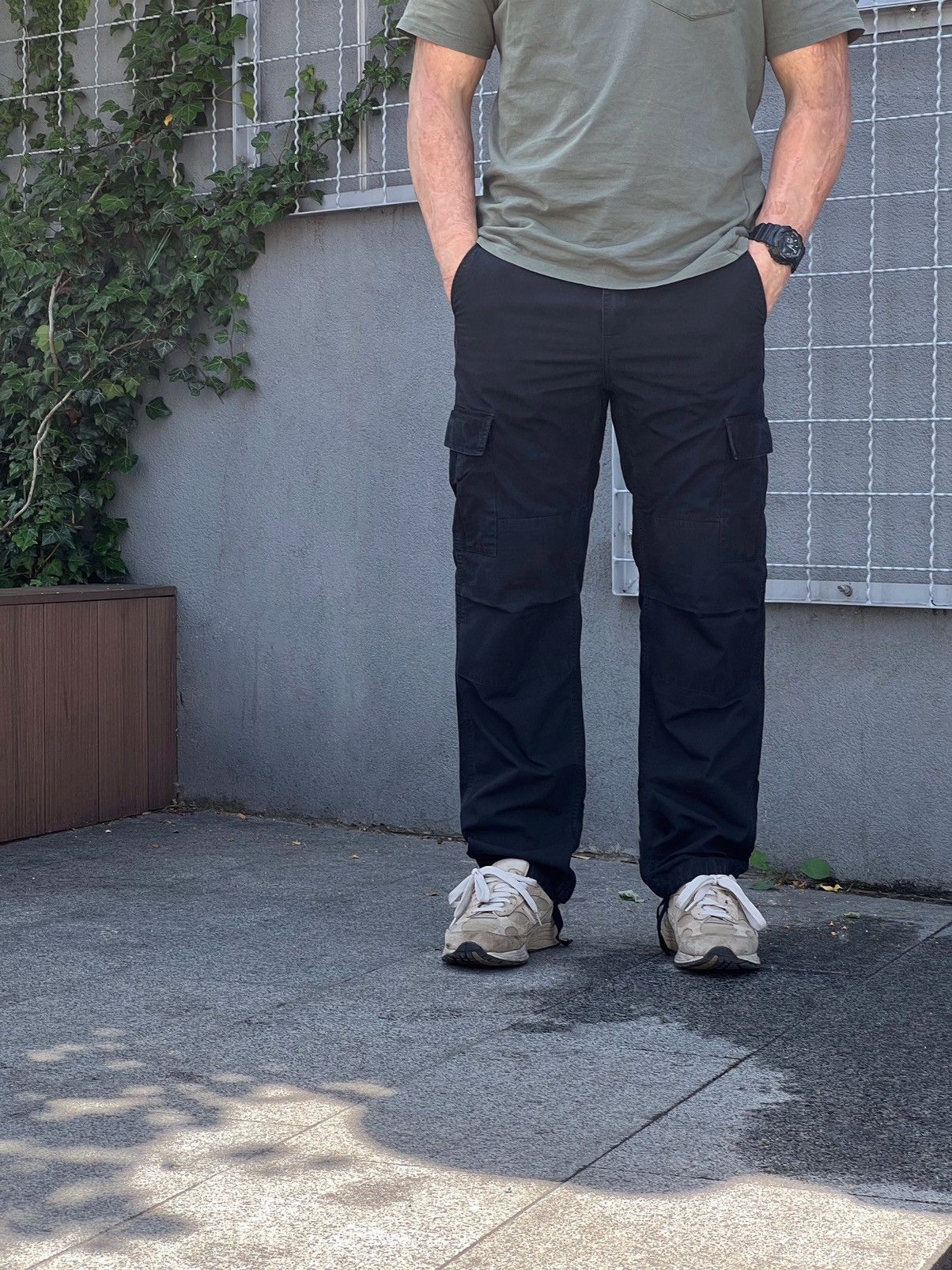 Carhartt × Carhartt Wip CARHARTT CARGO PANTS BLACK WASHED Size US 33 - 3 Thumbnail