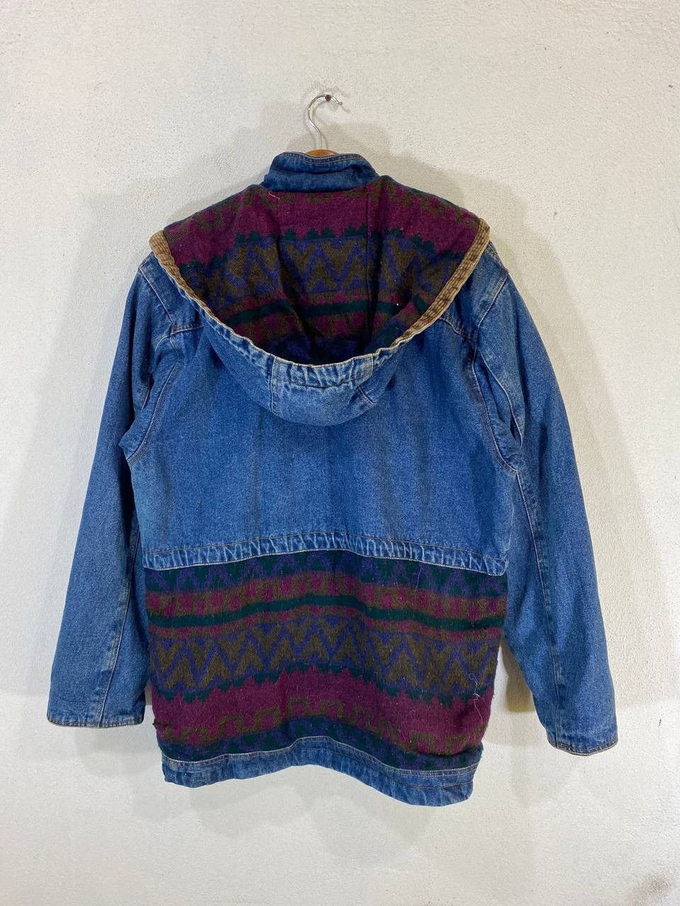 Vintage Vintage Denim Jacket with Navajo Design Lining Size US M / EU 48-50 / 2 - 3 Thumbnail