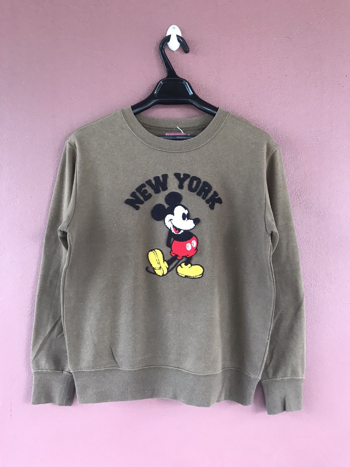 Disney Disney Mickey Mouse new York sweatshirt size M Size US M / EU 48-50 / 2 - 1 Thumbnail