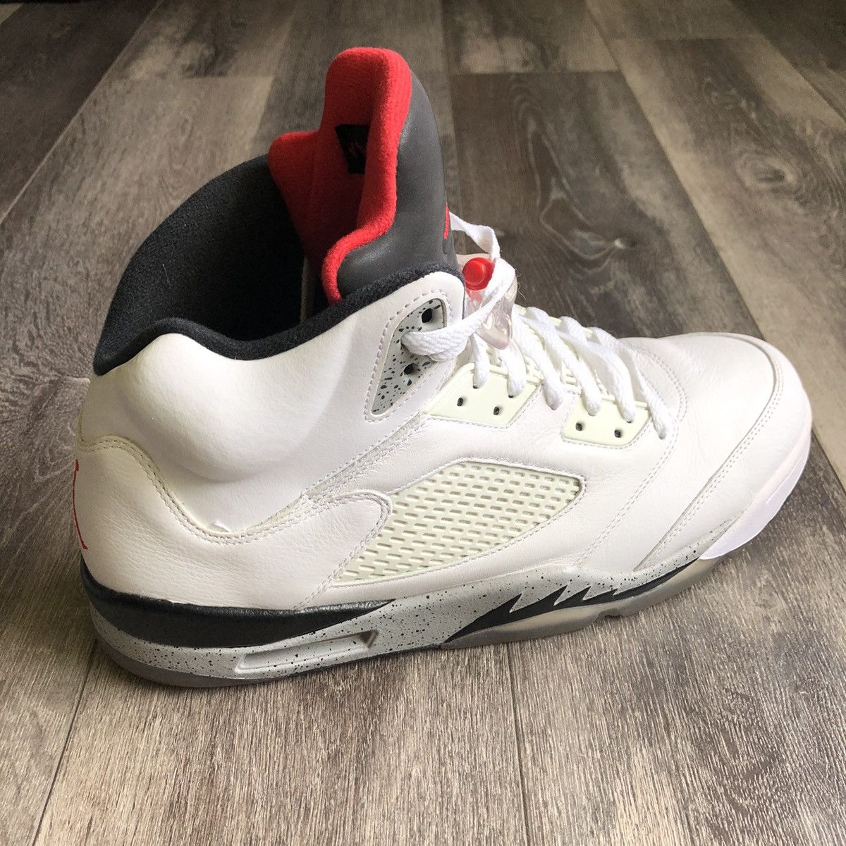 Jordan Brand Air Jordan 5 Retro White Cement Shoes size 13 2017 Size US 13 / EU 46 - 10 Thumbnail