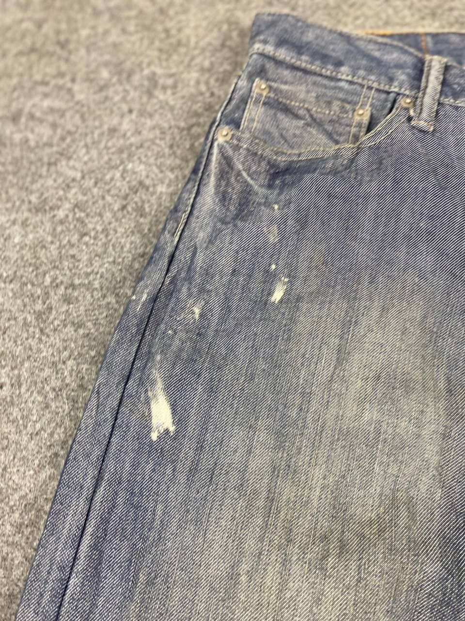 Levi's levis 514 straight fit paint splatter denim Size US 33 - 9 Thumbnail
