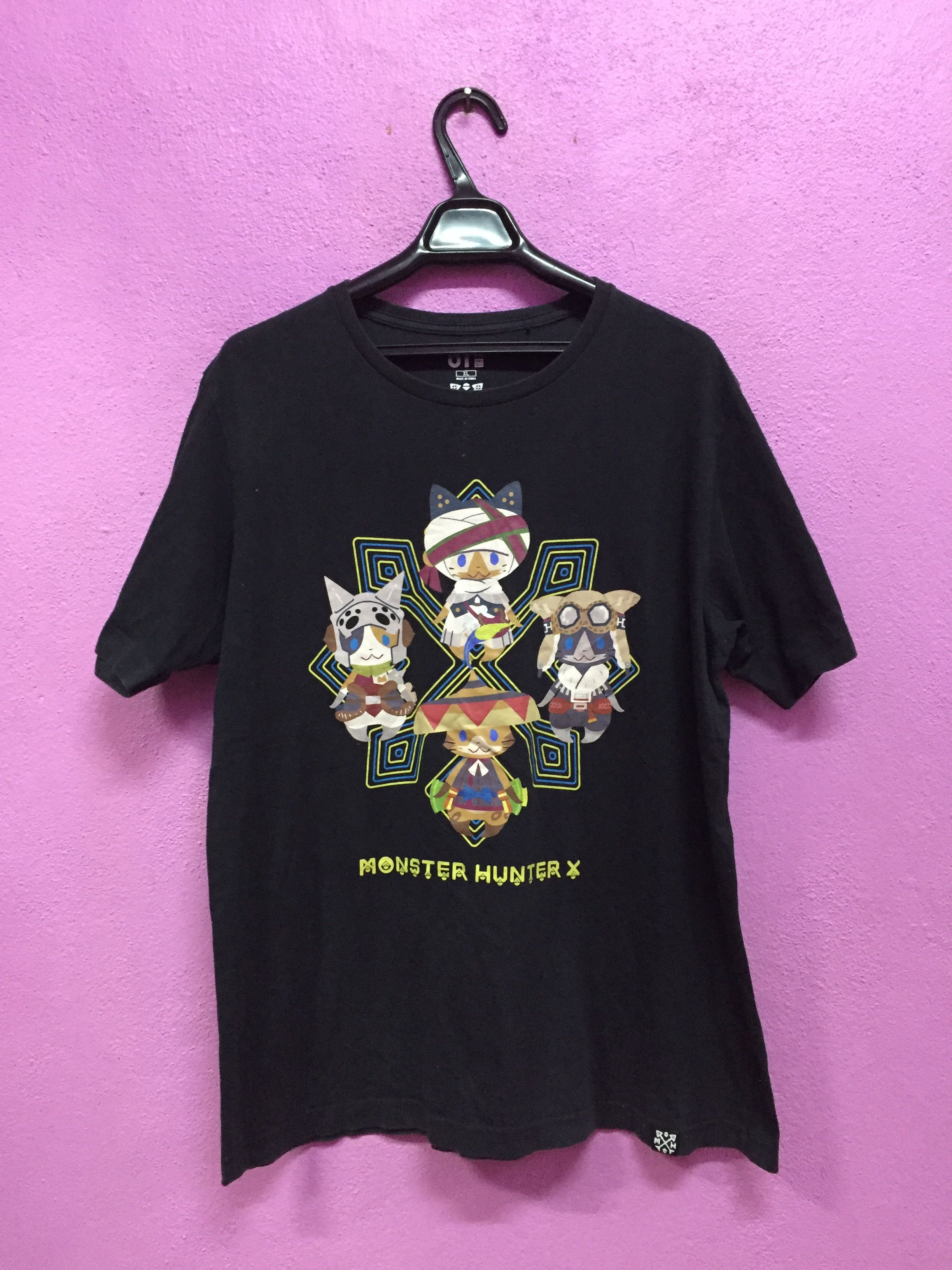 Anime Monster Hunter Tee Size XL Size US XL / EU 56 / 4 - 1 Thumbnail