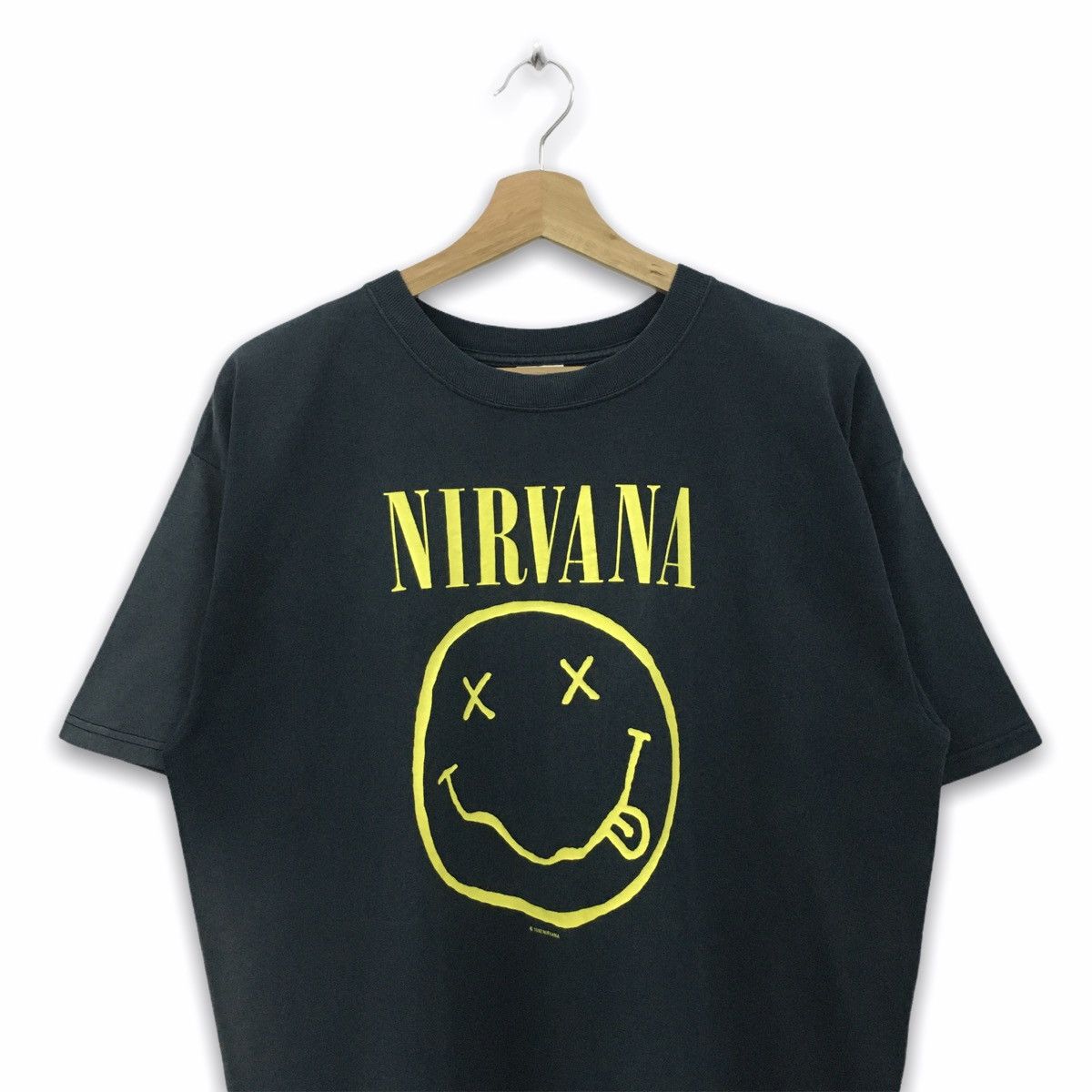 Nirvana Rare Vintage 1992 Nirvana Smile Tee Size US L / EU 52-54 / 3 - 4 Thumbnail