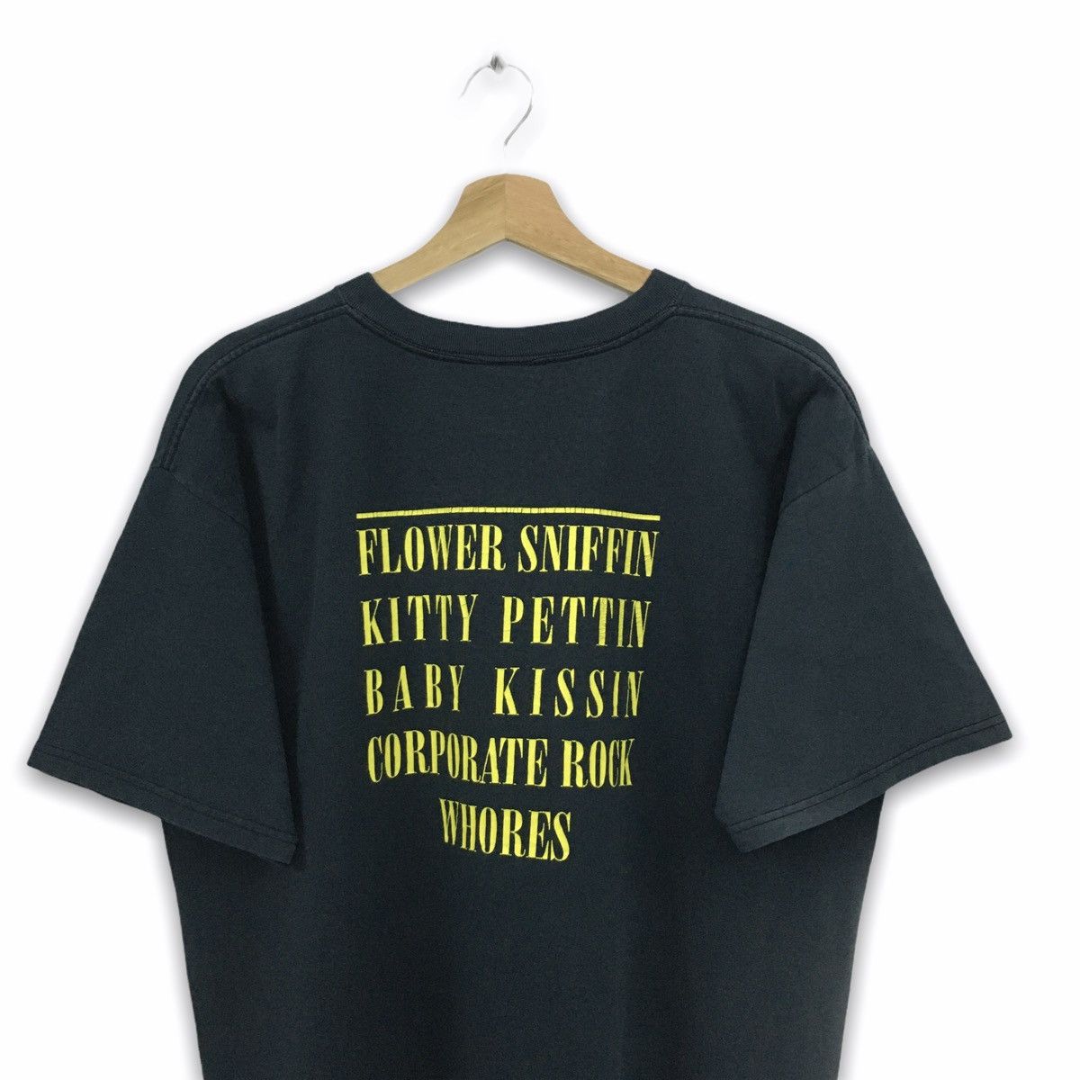 Nirvana Rare Vintage 1992 Nirvana Smile Tee Size US L / EU 52-54 / 3 - 5 Thumbnail