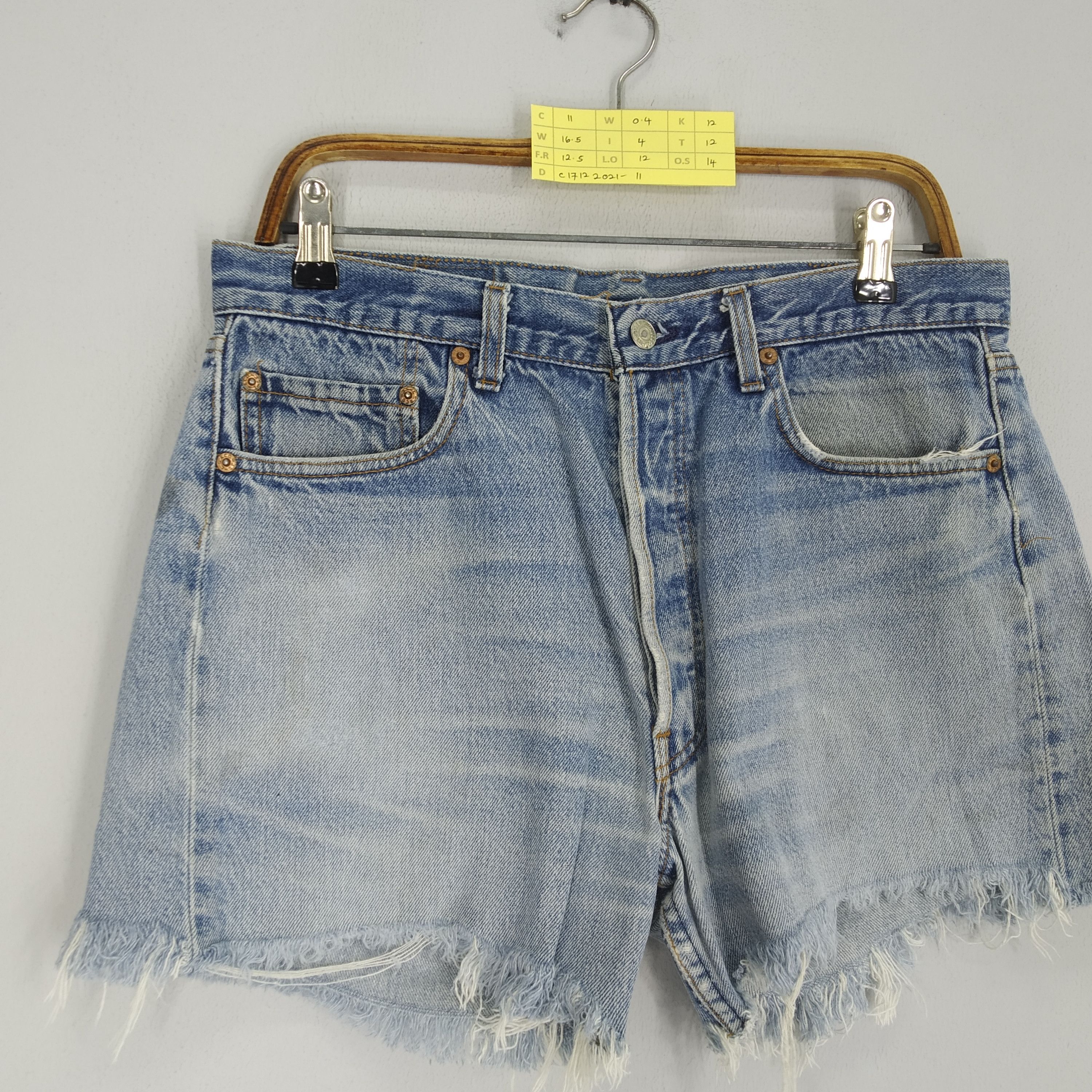 Levi's Size 33 Vintage Levi's 501 Cut Off Denim Stonewash Blue Jean Size US 33 - 3 Thumbnail
