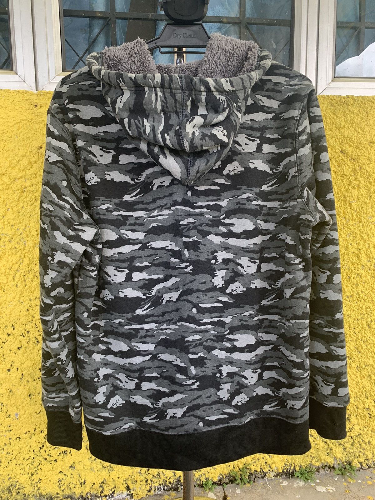 Other Hoodie camo sherling inside Size US L / EU 52-54 / 3 - 8 Thumbnail