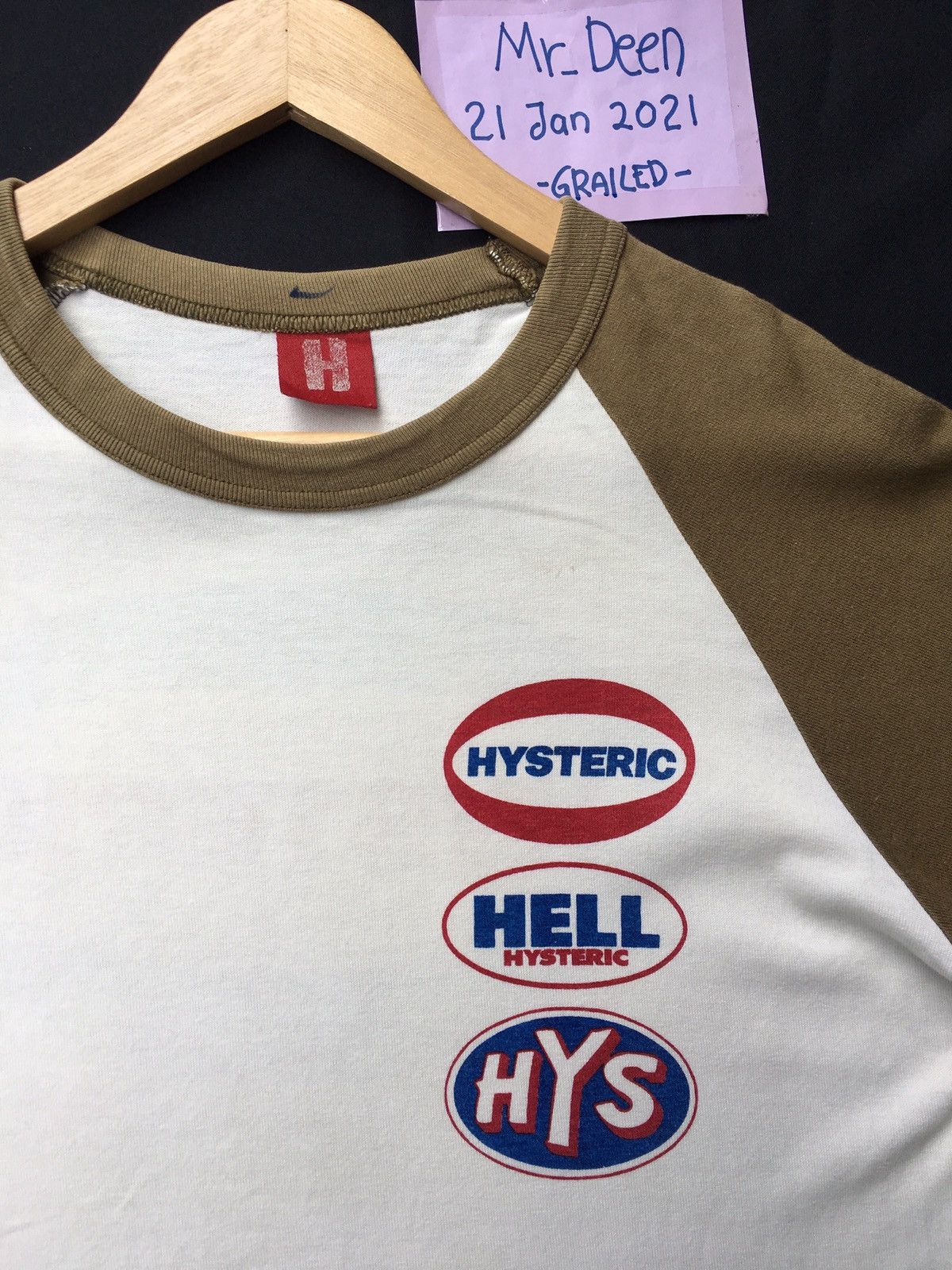 Hysteric Glamour Rare Vintage Hysteric Glamour Hysteric Hell Tee Size US S / EU 44-46 / 1 - 11 Thumbnail