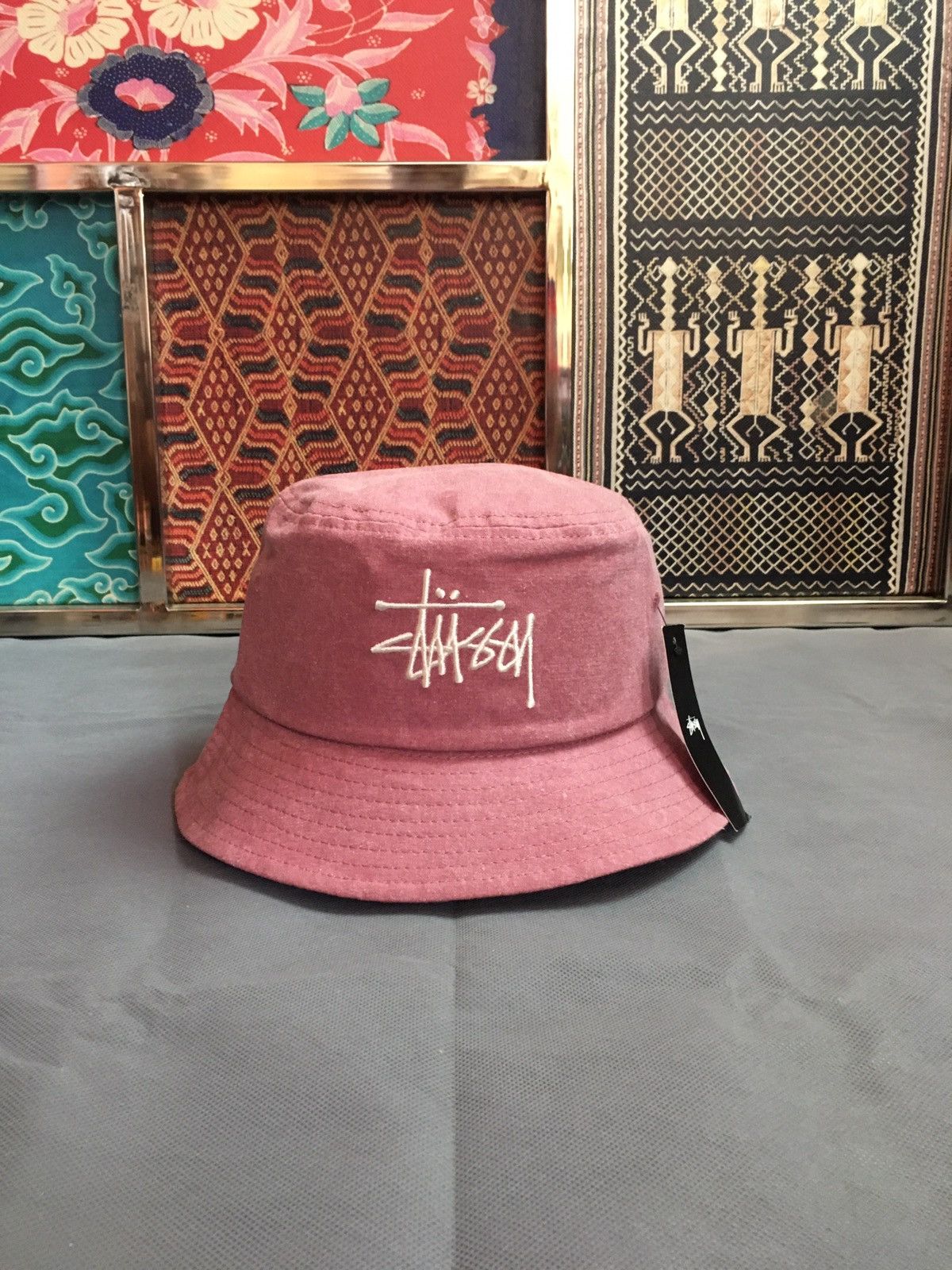 Stussy big logo bucket hat online