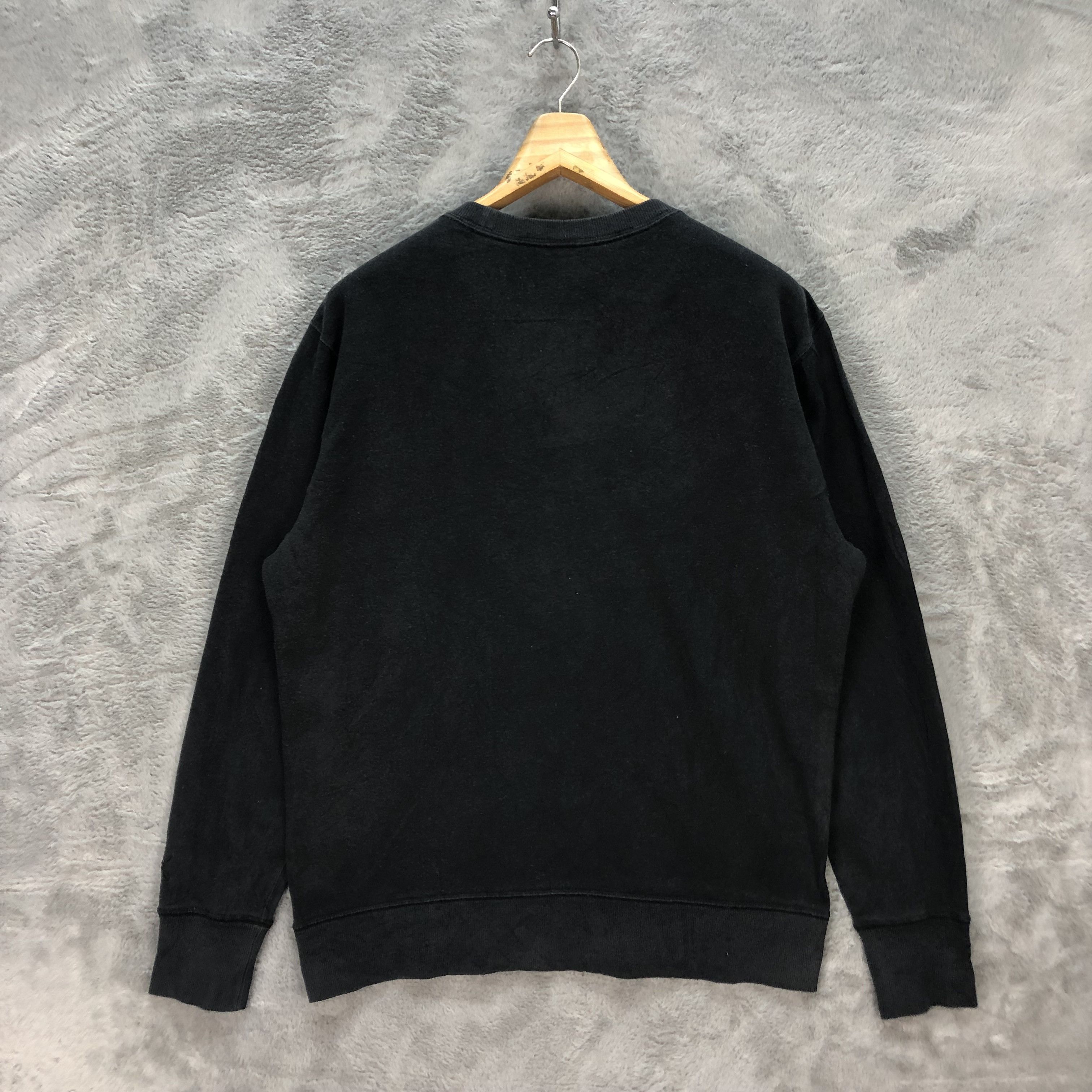 Kaws × Peanuts × Uniqlo Kaws X Uniqlo X Peanuts Skateboard Sweatshirts #6304-59 Size US L / EU 52-54 / 3 - 10 Thumbnail