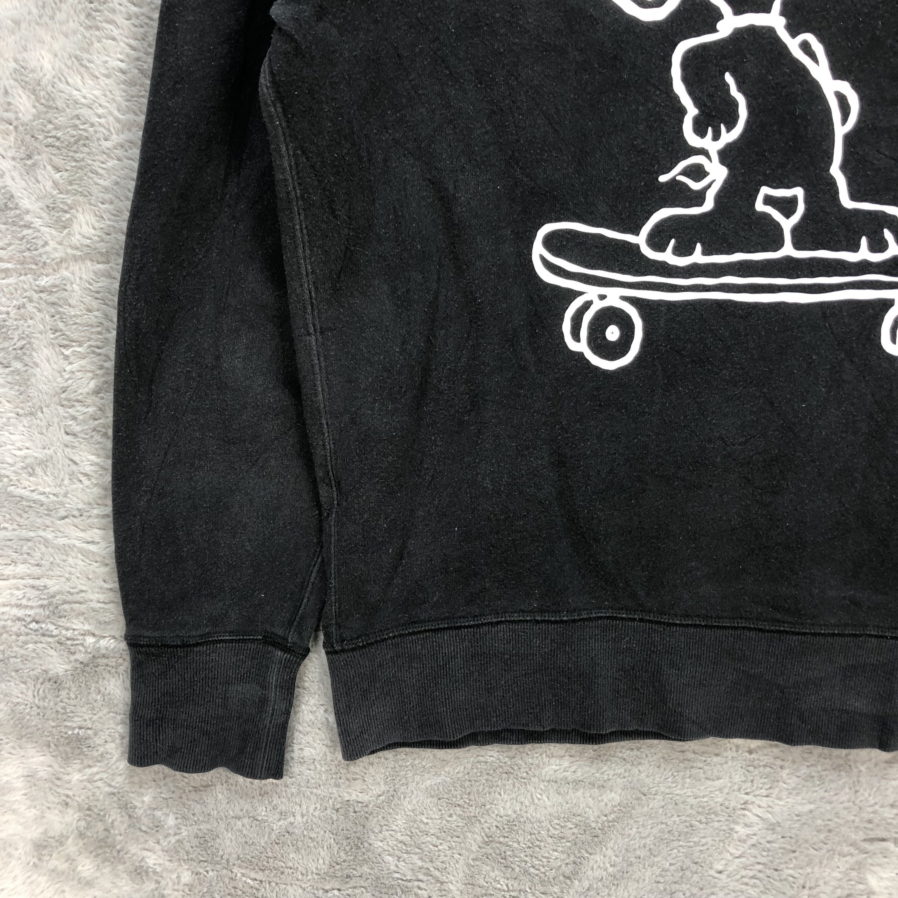 Kaws × Peanuts × Uniqlo Kaws X Uniqlo X Peanuts Skateboard Sweatshirts #6304-59 Size US L / EU 52-54 / 3 - 5 Thumbnail