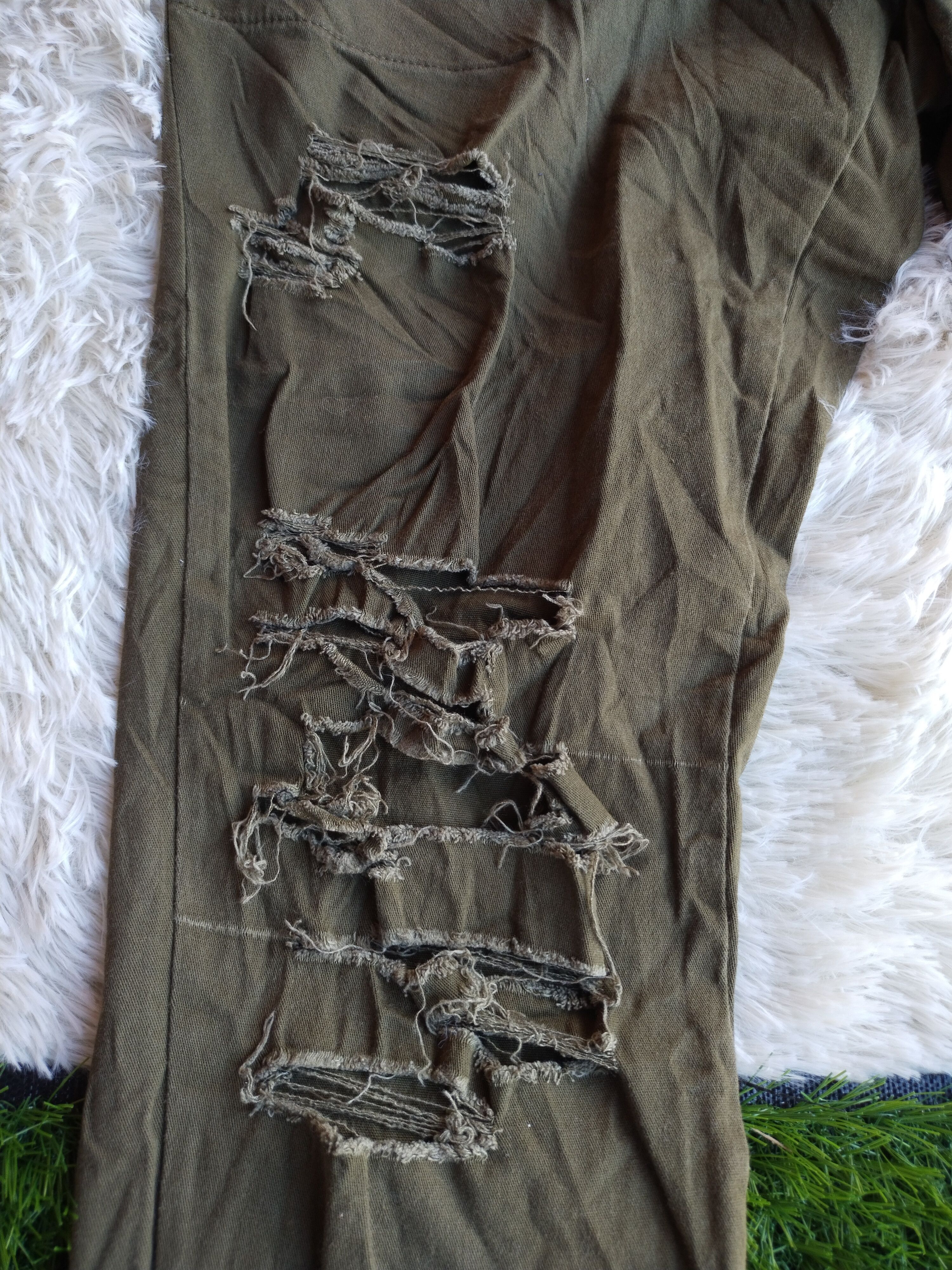 Designer × EPTM. × Seditionaries EPTM Pants Thrasher Distressed Stone Stretch Size US 30 / EU 46 - 3 Thumbnail