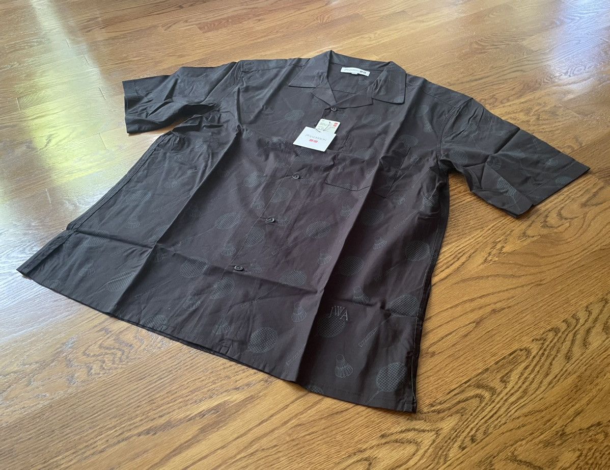 JW Anderson × Uniqlo Small Open Collar Black Badminton Tennis Shirt Up Vacation Size US S / EU 44-46 / 1 - 4 Thumbnail