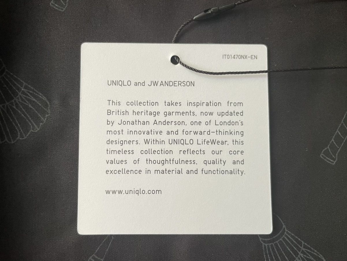 JW Anderson × Uniqlo Large Open Collar Black Badminton Tennis Shirt Up Vacation Size US L / EU 52-54 / 3 - 14 Thumbnail