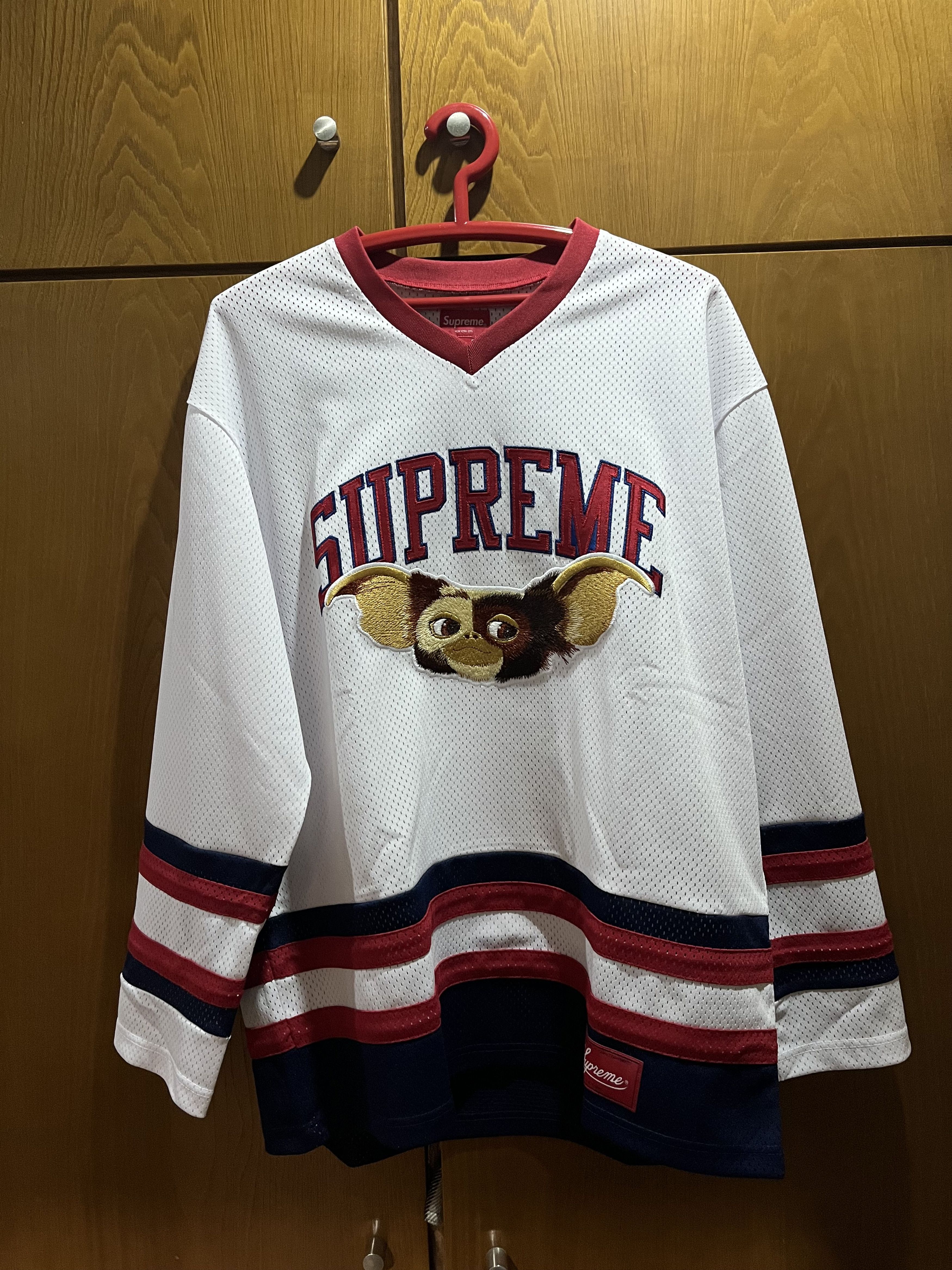 販促モール supreme Gremlins Hockey Jersey /L - メンズ