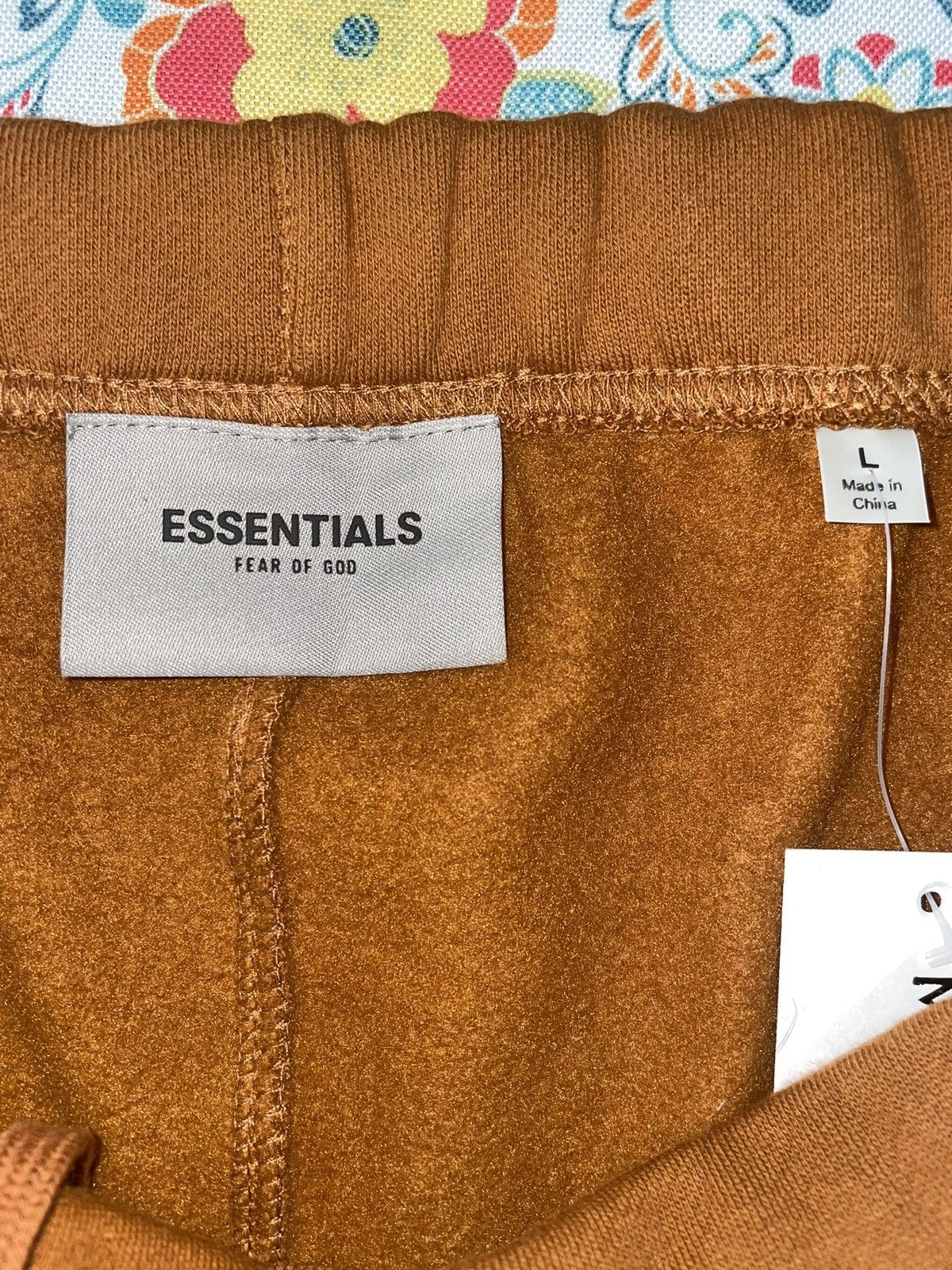 Fear of God *Mr.Porter Exclusive*Fear of God Essential Vicunia Sweatpant Size US 34 / EU 50 - 4 Thumbnail