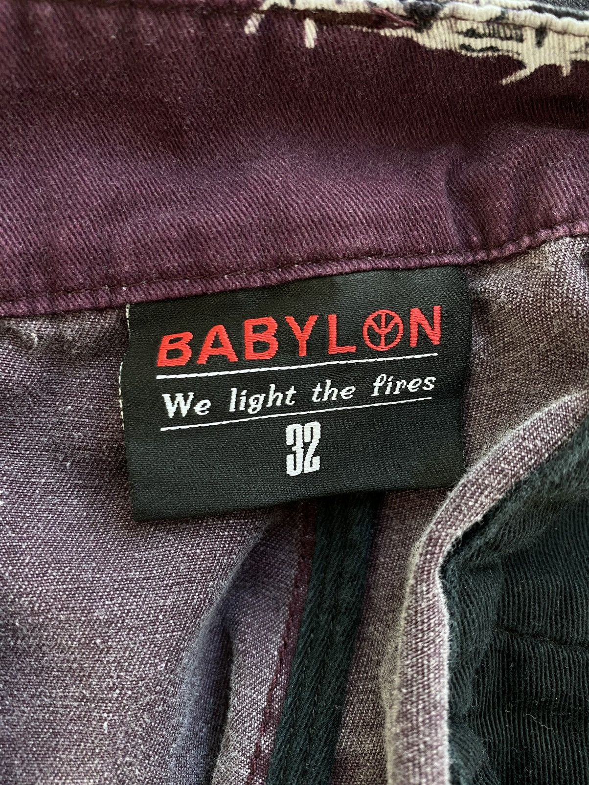 Babylon Babylon Red Chrome Spider Palm Shorts Sz. 32 🥣 Blood Skate Size US 32 / EU 48 - 4 Thumbnail