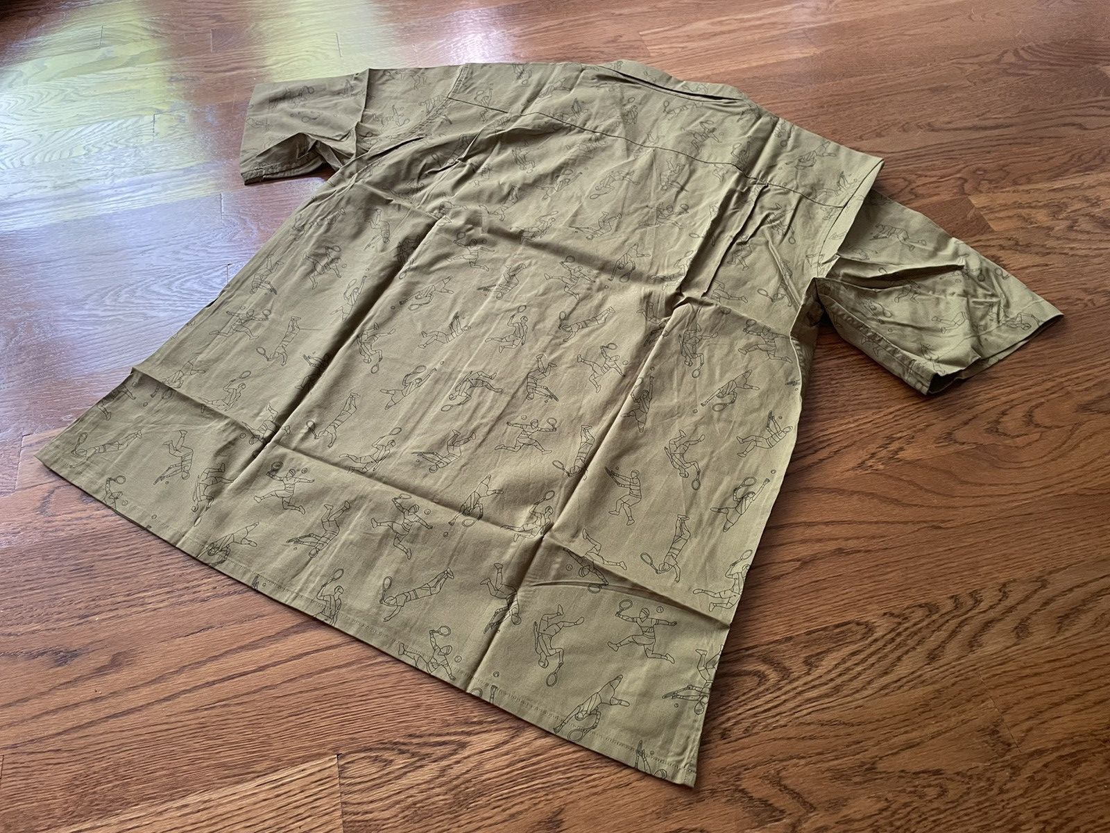 JW Anderson × Uniqlo Small Open Collar Olive Green Tennis Dress Shirt Up Vacation Size US S / EU 44-46 / 1 - 18 Thumbnail