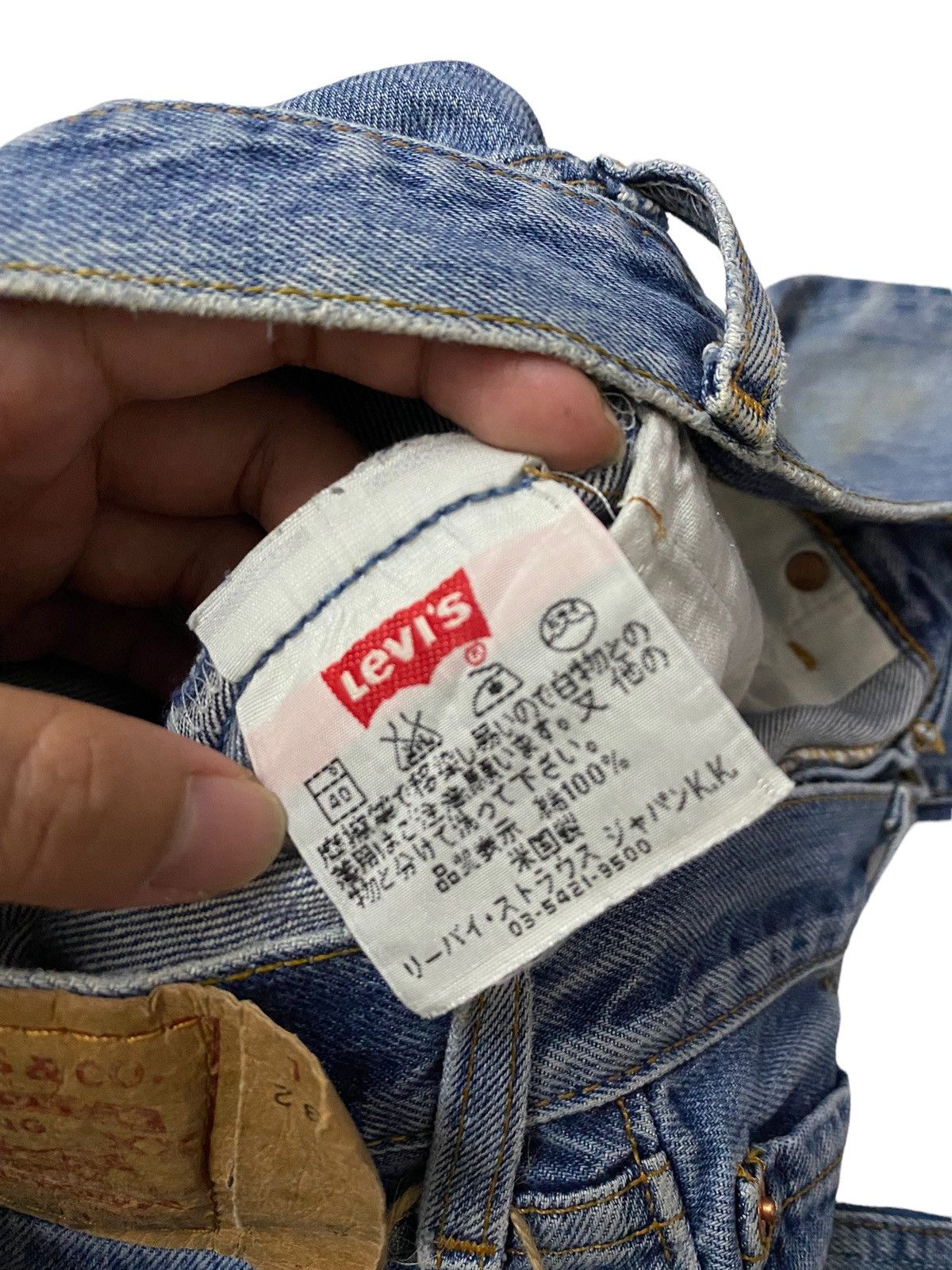 Levi's × Vintage Vintage 1998 Levi's 501 Seasoned Jeans Made in USA Size US 28 / EU 44 - 8 Thumbnail
