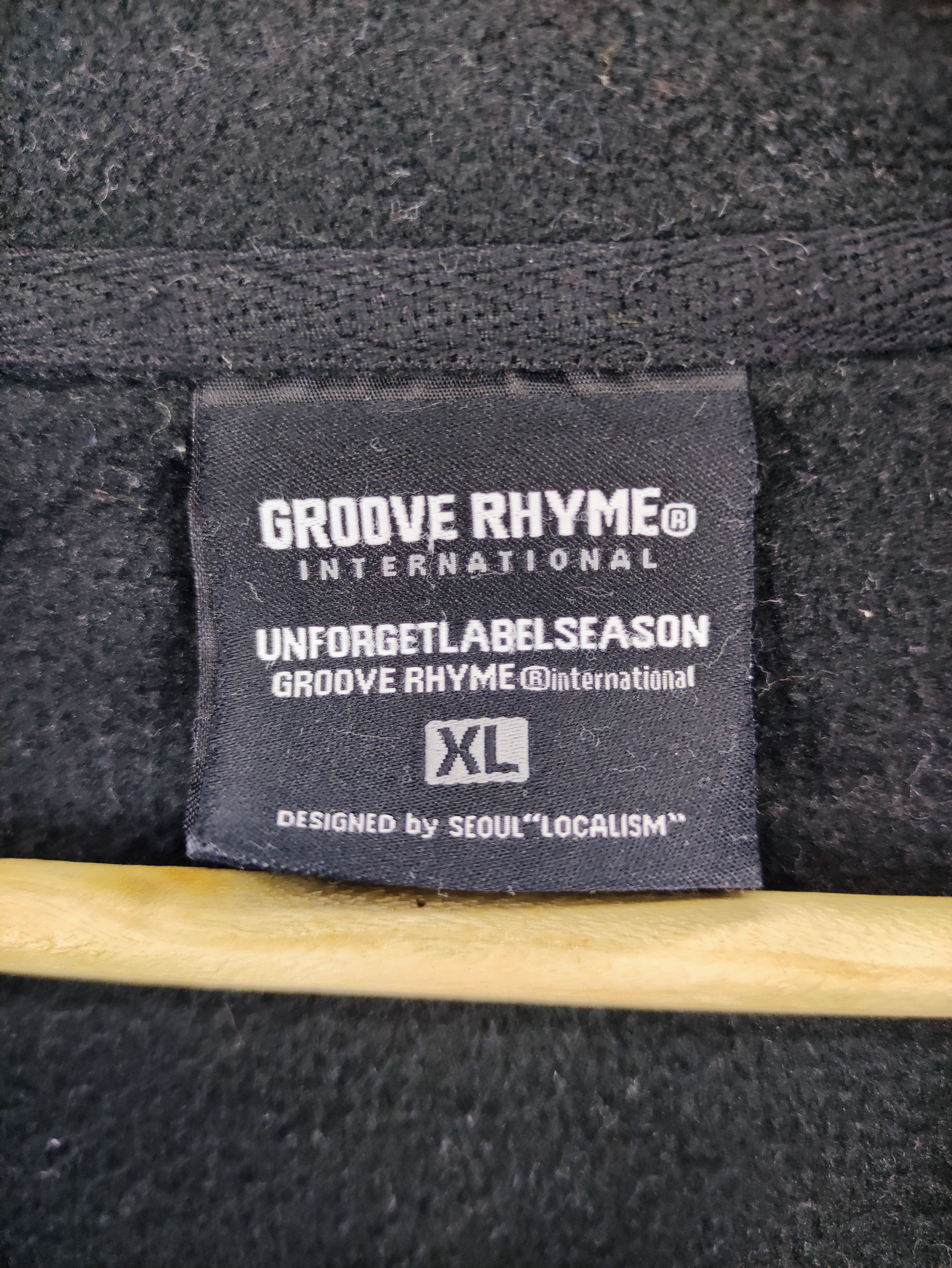 Japanese Brand Vintage Sweater Half Zipper By Groove Rhyme Size US XL / EU 56 / 4 - 3 Thumbnail