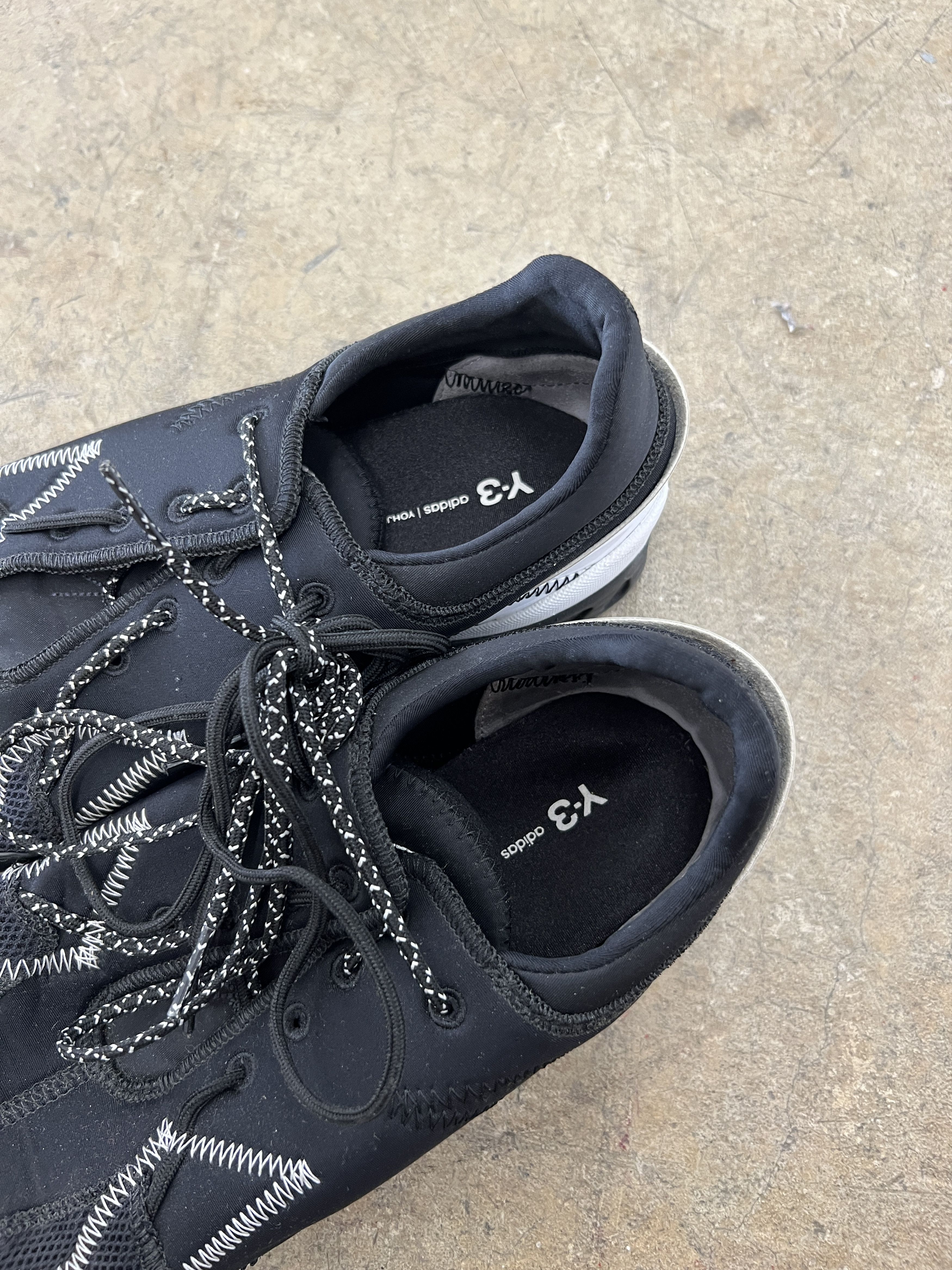 Y-3 y-3 split sole the most cozy shoes ever made sz XL Size US 10.5 / EU 43-44 - 7 Thumbnail