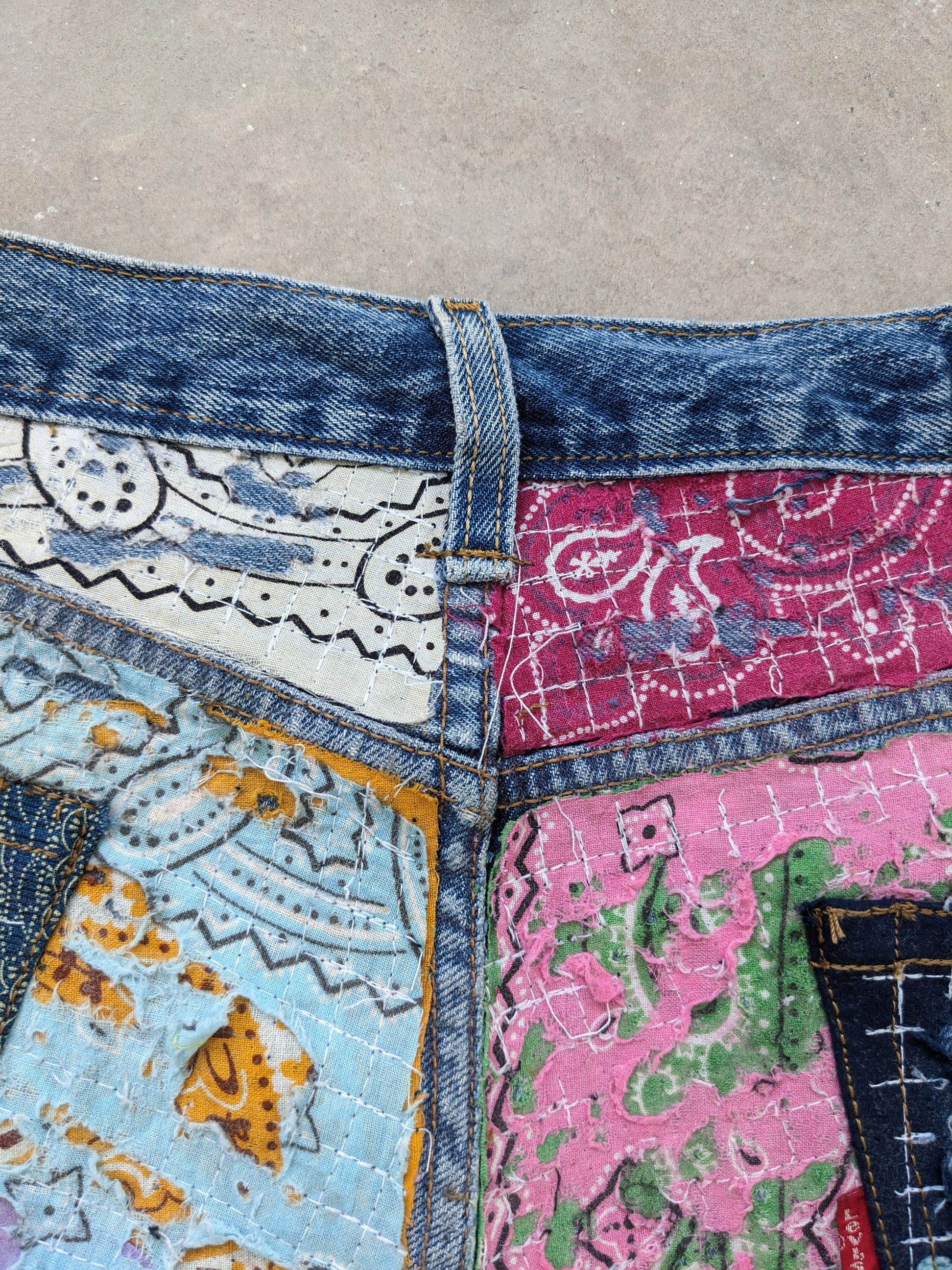 Levi's × Vintage OPEN ORDER 🔥 1/1 World Reconstruction Levis Bandana Boro Size US 35 - 22 Thumbnail
