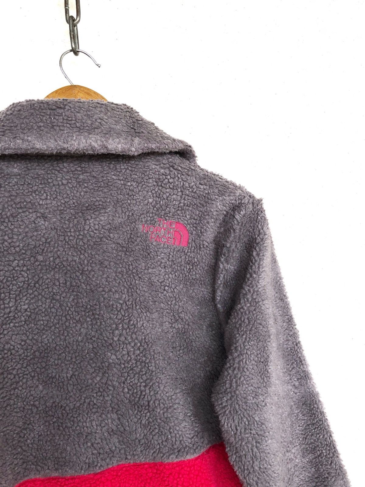 The North Face TNF Micro Fleece Two Tones Zipper Sweater Jacket Warm Winter Size US M / EU 48-50 / 2 - 6 Thumbnail