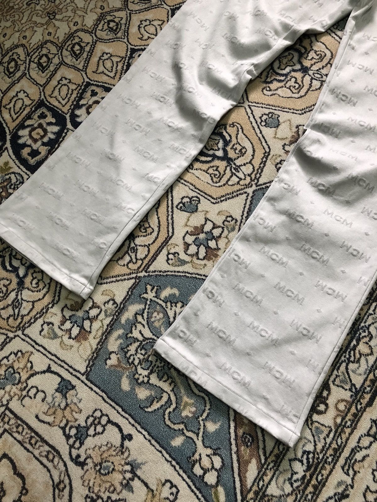 MCM Vintage MCM Full Prints Monogram Slim Fit Stretchable Jeans Size 28" / US 6 / IT 42 - 5 Thumbnail