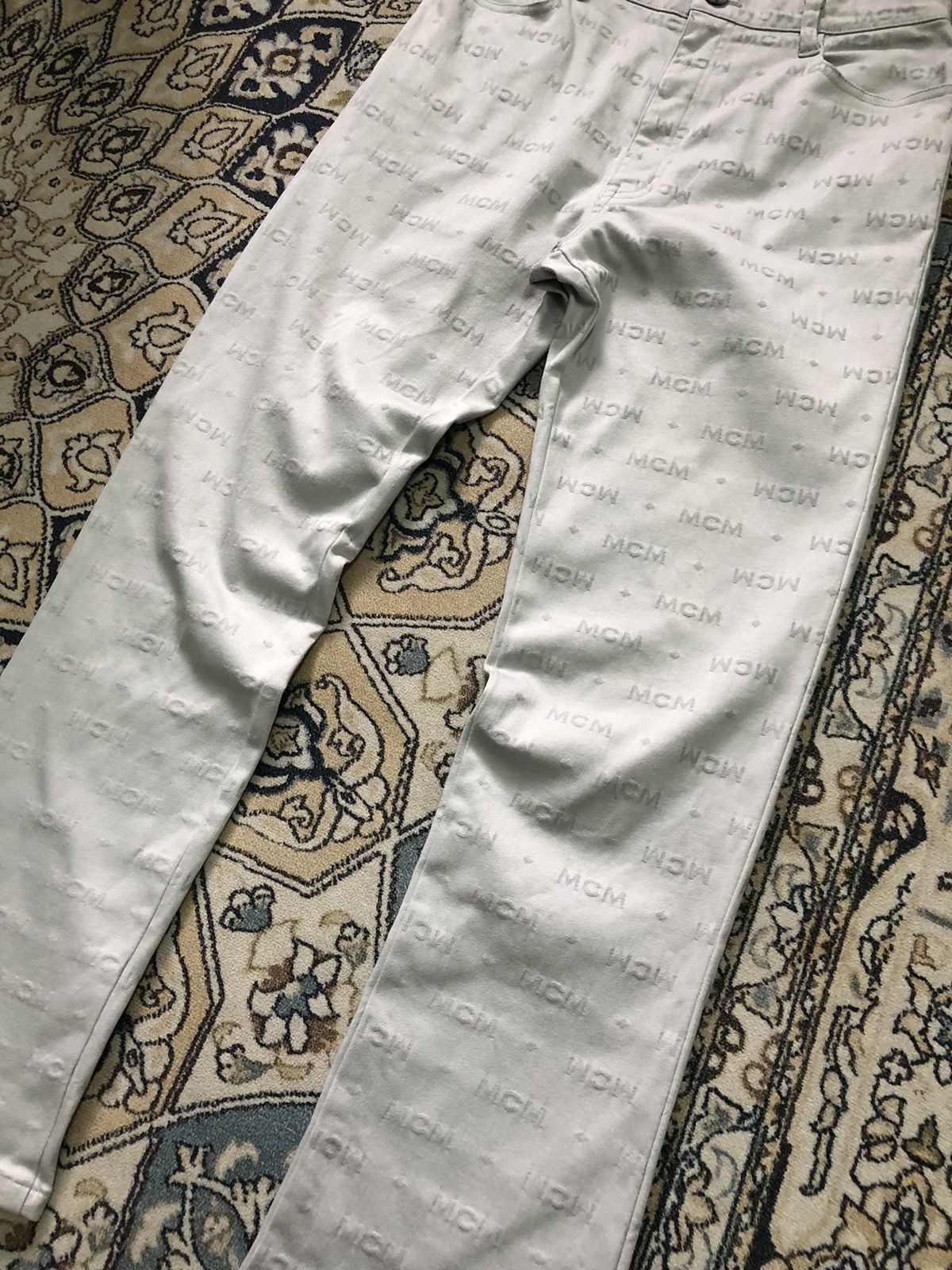 MCM Vintage MCM Full Prints Monogram Slim Fit Stretchable Jeans Size 28" / US 6 / IT 42 - 4 Thumbnail