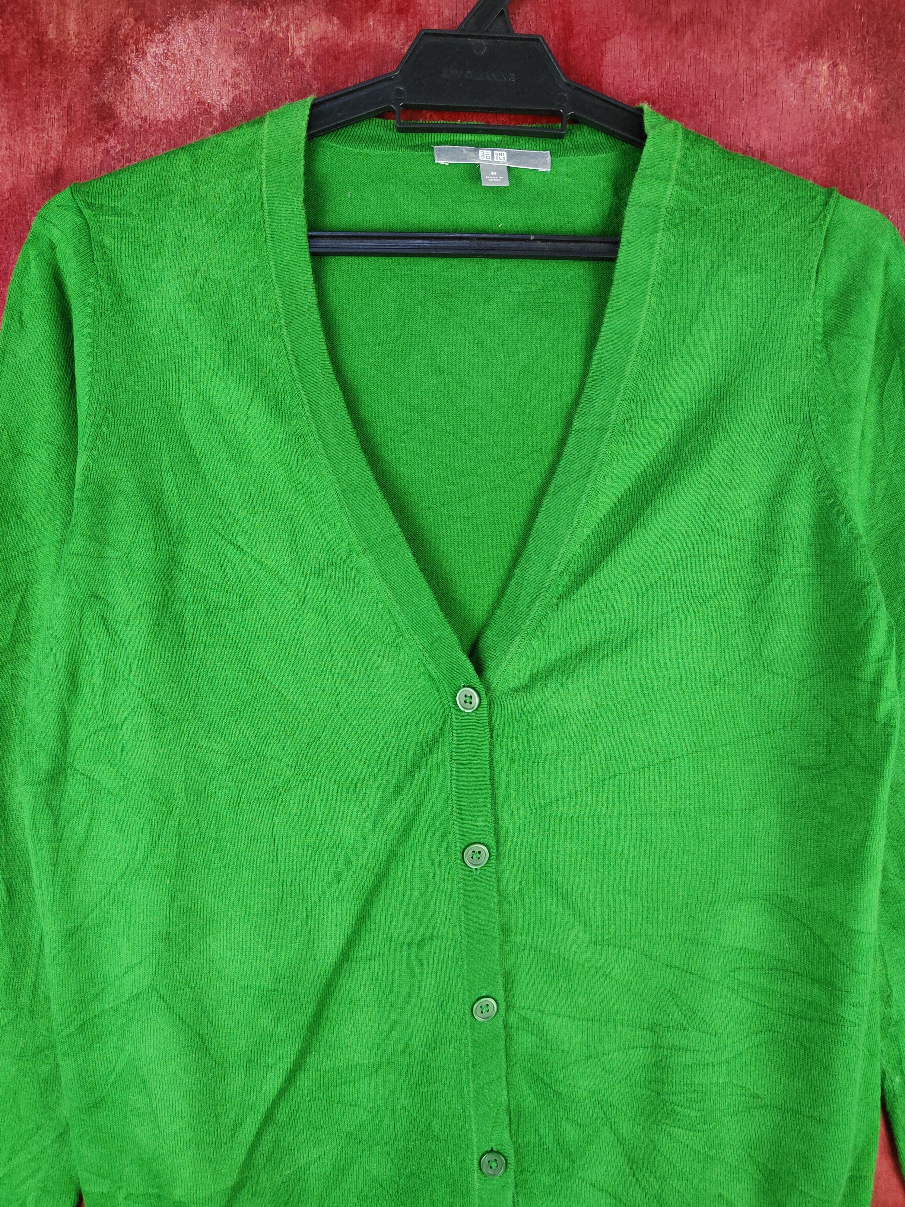 Japanese Brand × Uniqlo Uniqlo Dark Green Cardigan knitwear thin japan vintage #S948 Size M / US 6-8 / IT 42-44 - 2 Thumbnail