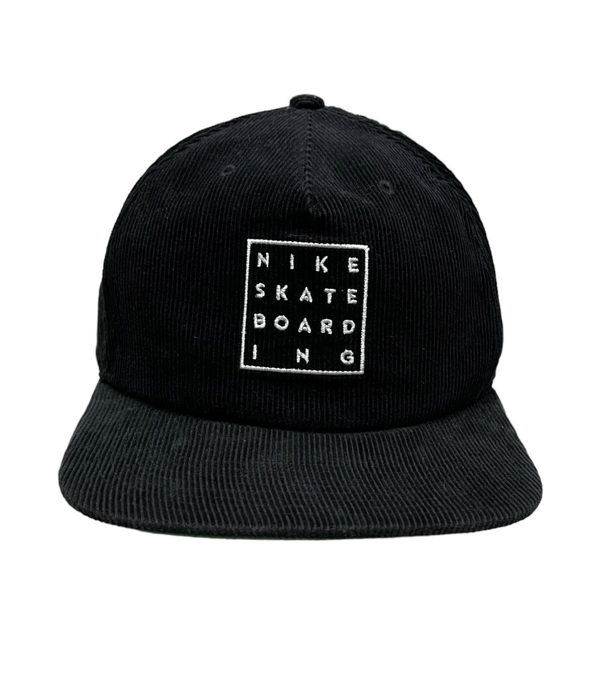 Nike 🔥DOPE🔥NIKE SKATEBOARDING Spell-Out Corduroy Strapback Hat Size ONE SIZE - 2 Thumbnail