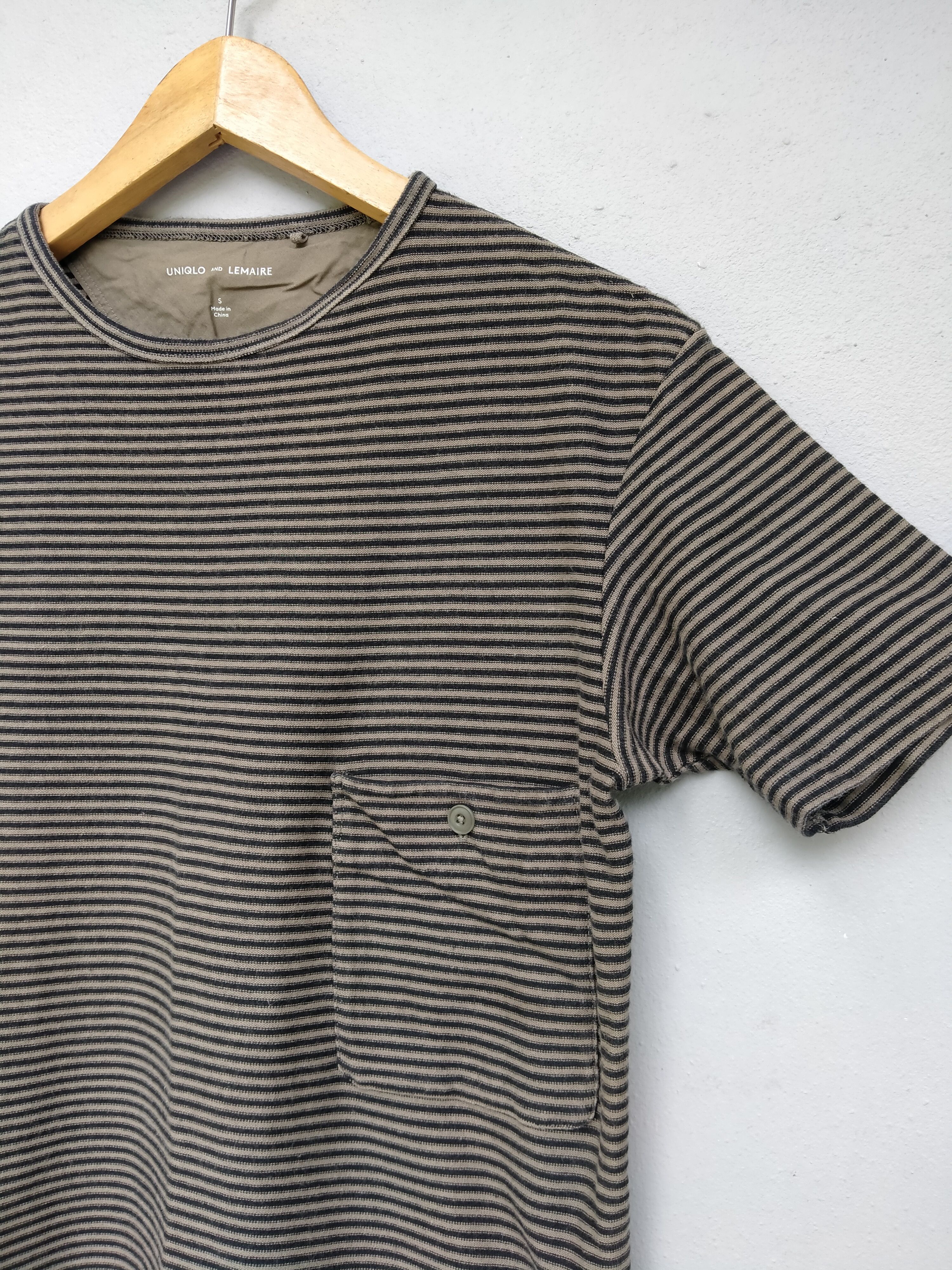 Lemaire Lemaire X Uniqlo Stripe Single Pocket Tee Size US S / EU 44-46 / 1 - 3 Thumbnail