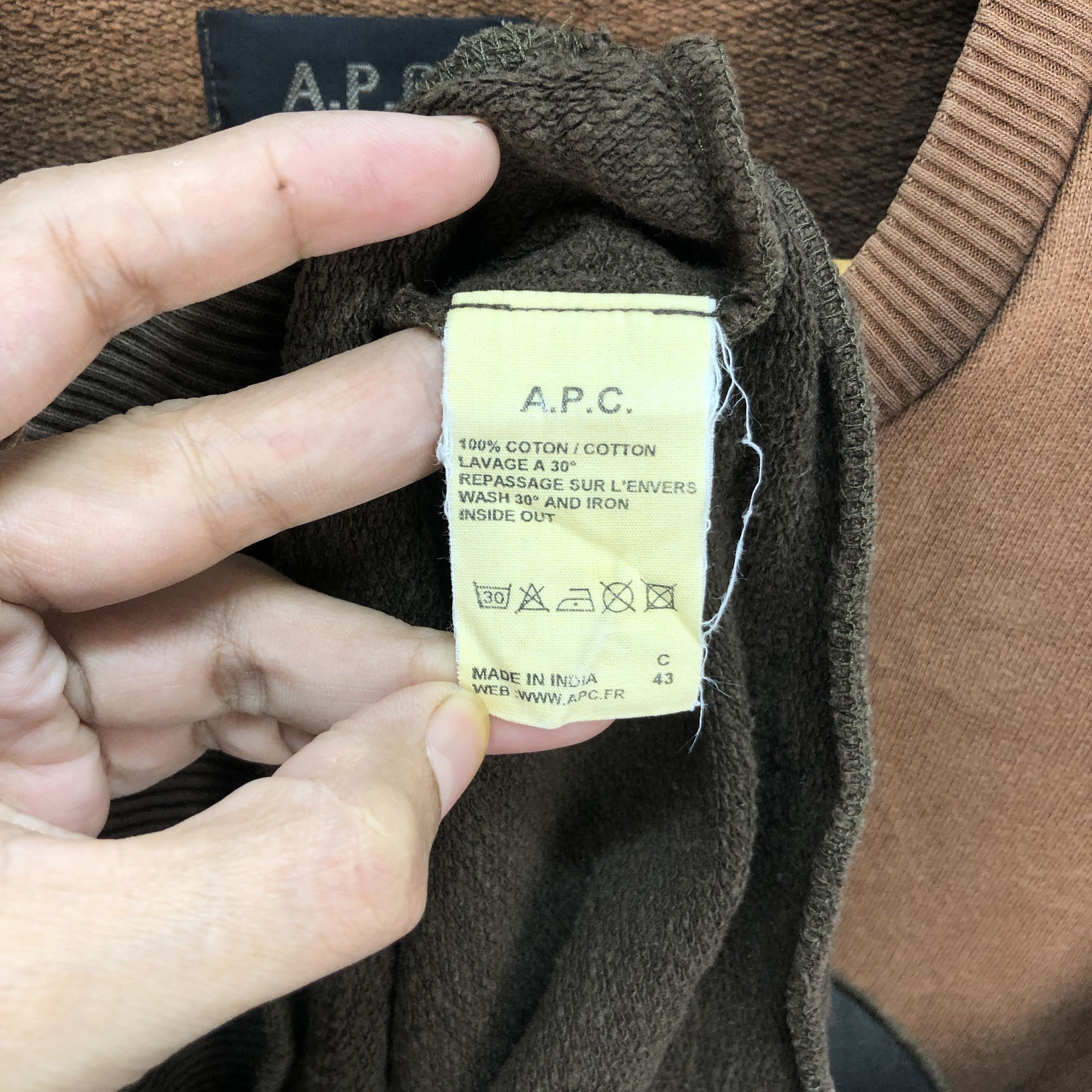A.P.C. A.P.C. Lion King Face Graphics Printed Sweatshirts #5299-183 Size US M / EU 48-50 / 2 - 8 Thumbnail