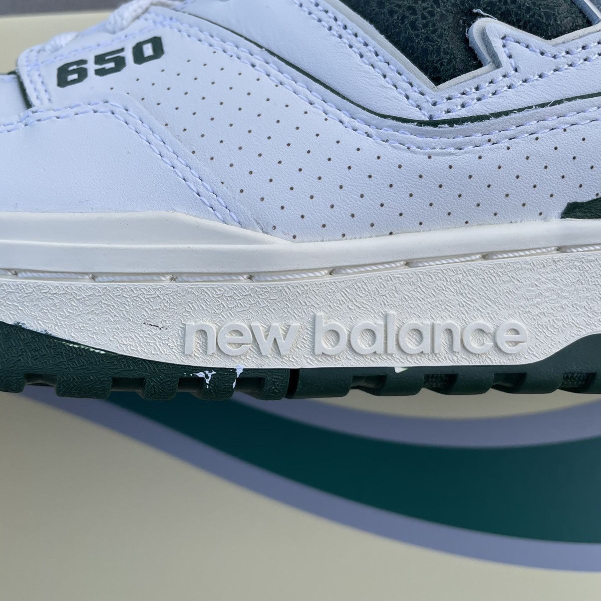 Aime Leon Dore × New Balance New Balance 650R Aime Leon Dore White Green Size US 11.5 / EU 44-45 - 8 Thumbnail
