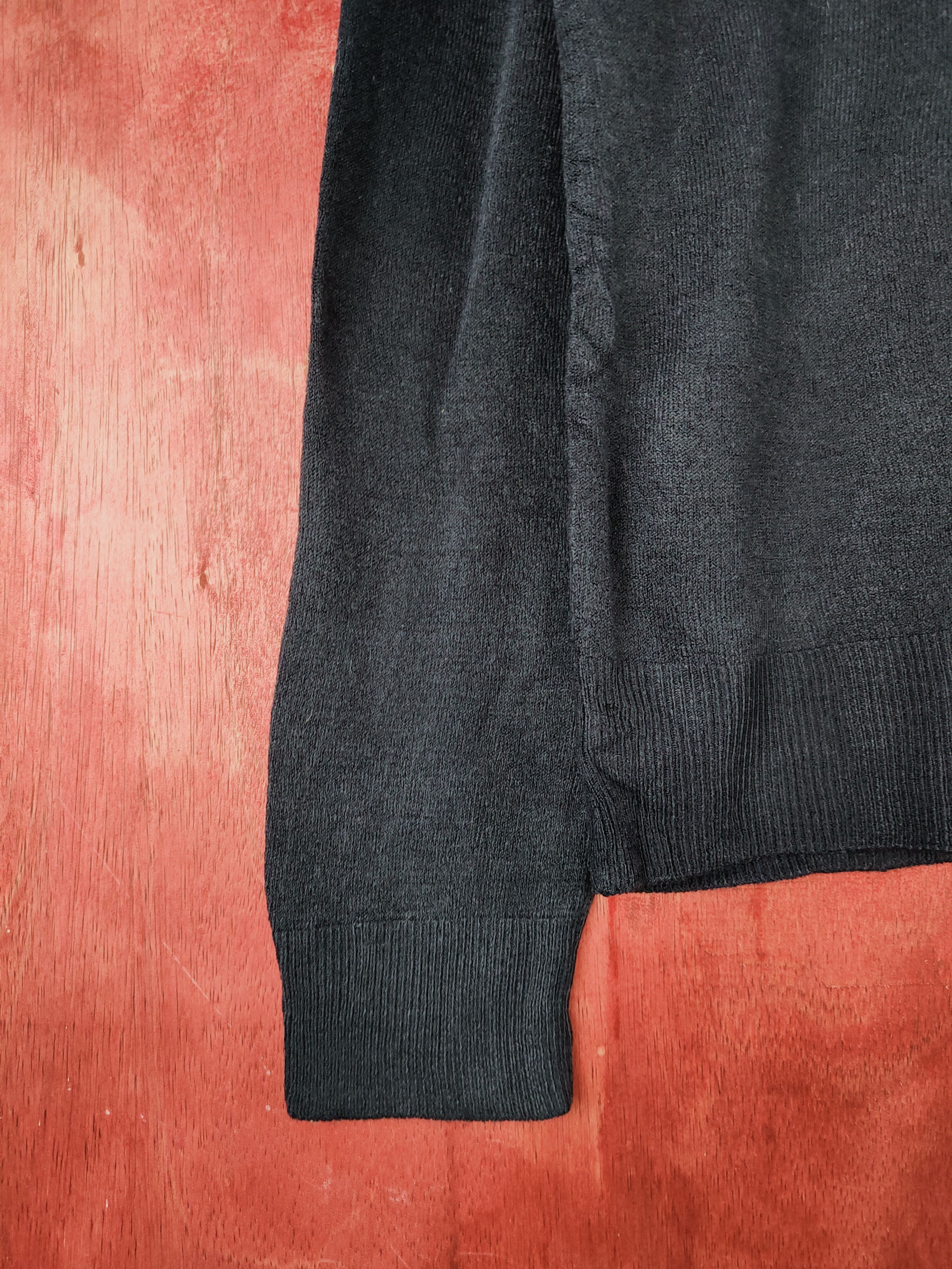 GU × Japanese Brand GU Dark Blue Cardigan knitwear japan vintage plain #S924 Size L / US 10 / IT 46 - 5 Thumbnail
