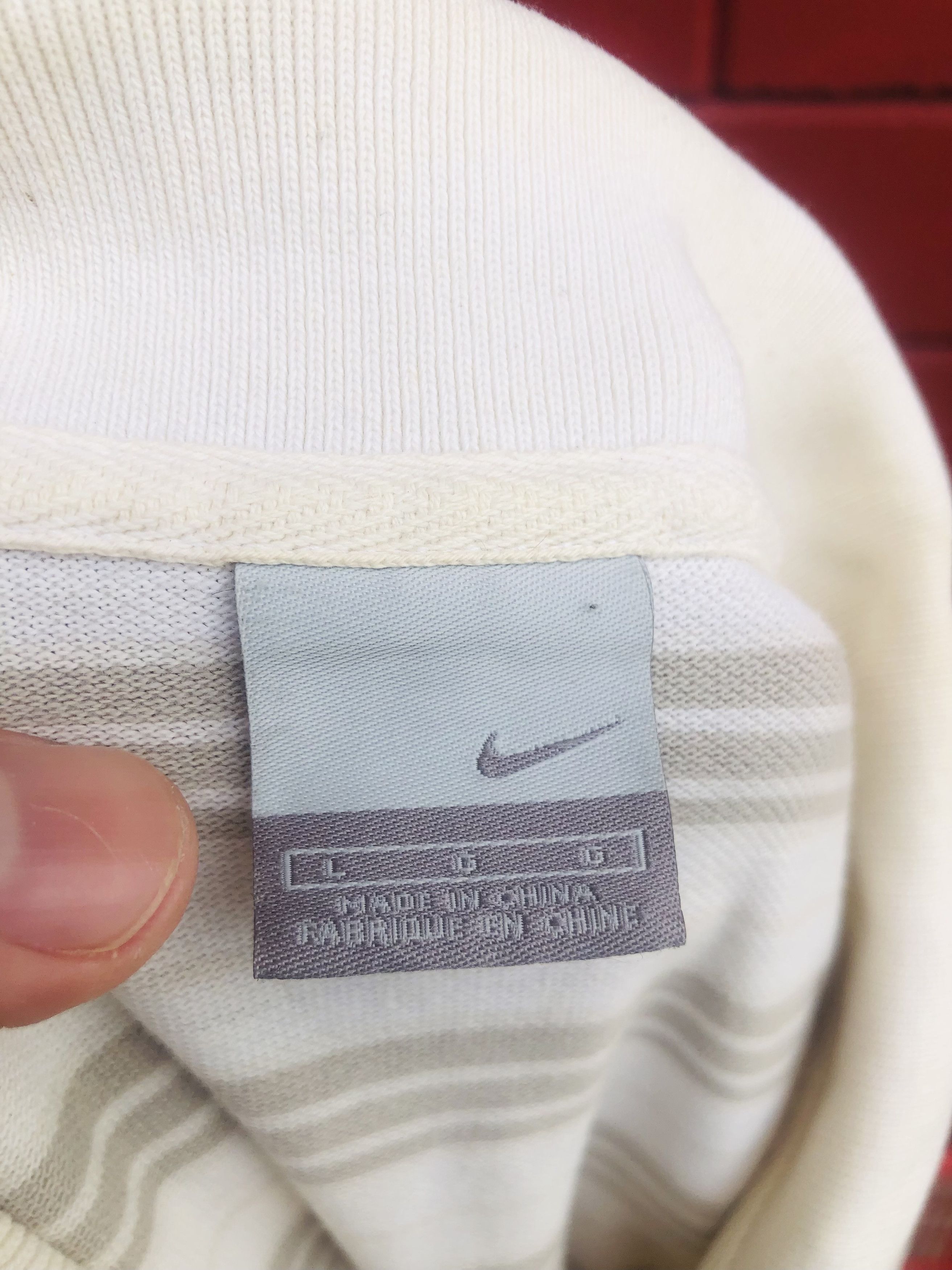 Nike × Vintage Vintage Nike Streetwear Designer Fashion Style Shirt Size US M / EU 48-50 / 2 - 8 Thumbnail