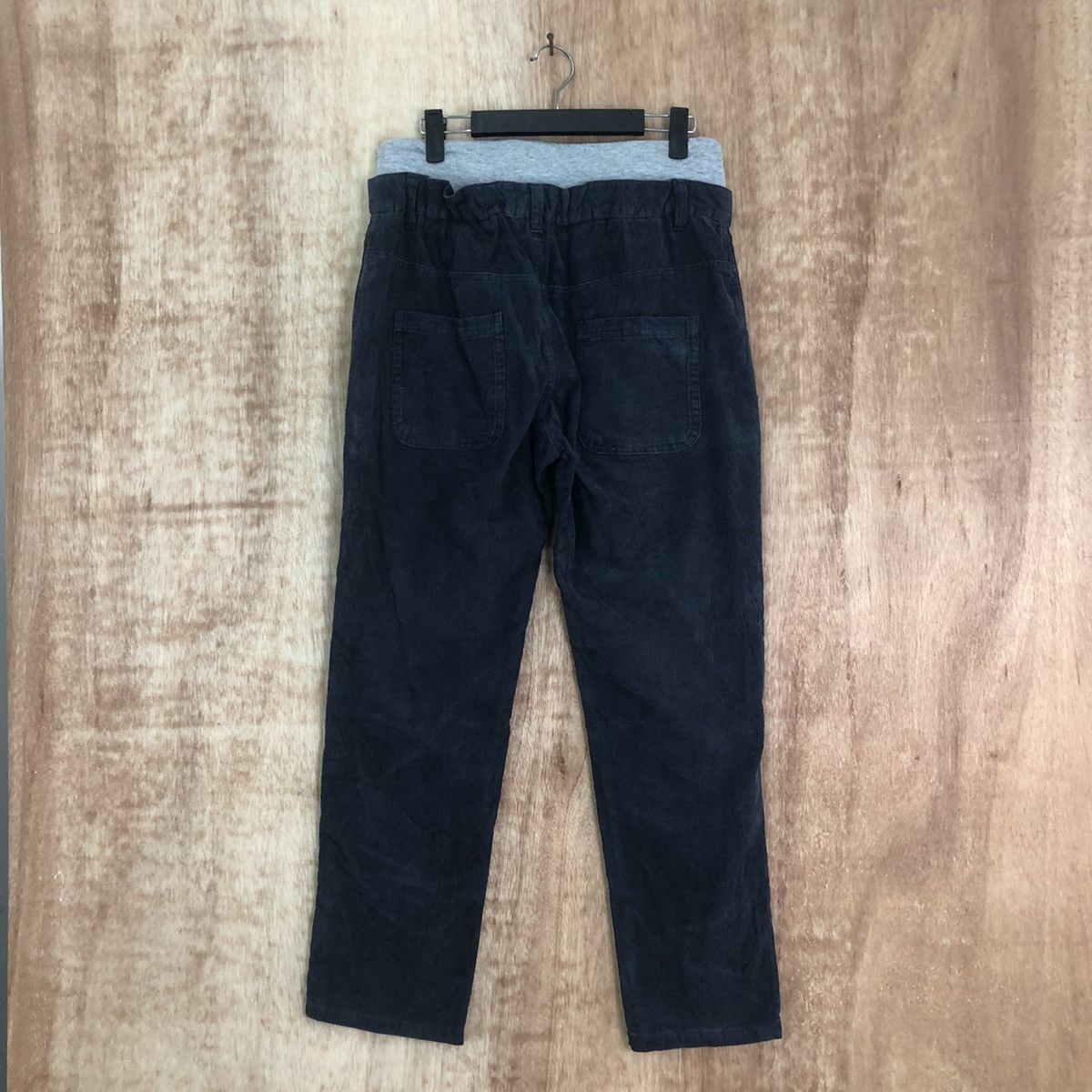 Japanese Brand Japanese Brand Dark Blue Corduroy jogger pants #6200 Size US 27 - 6 Thumbnail