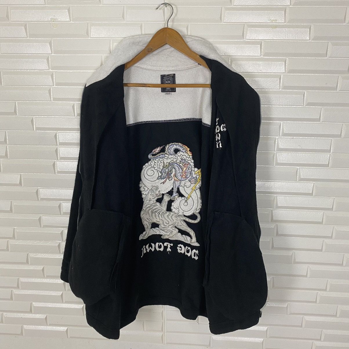 Dogtown × Japanese Brand × Vintage DOGTOWN EMBROIDERED LOGO FLEECE ZIPPER JACKET Size US L / EU 52-54 / 3 - 9 Thumbnail
