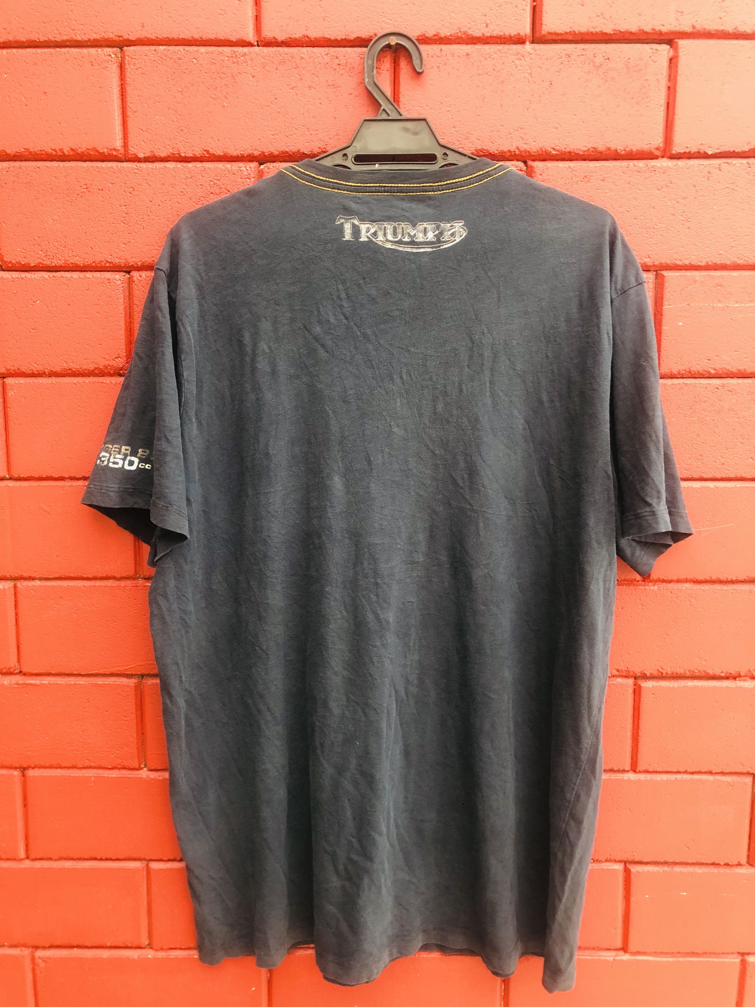Vintage Vintage Triumph Motorcycle Streetwear Fashion Style Shirt Size US L / EU 52-54 / 3 - 2 Thumbnail