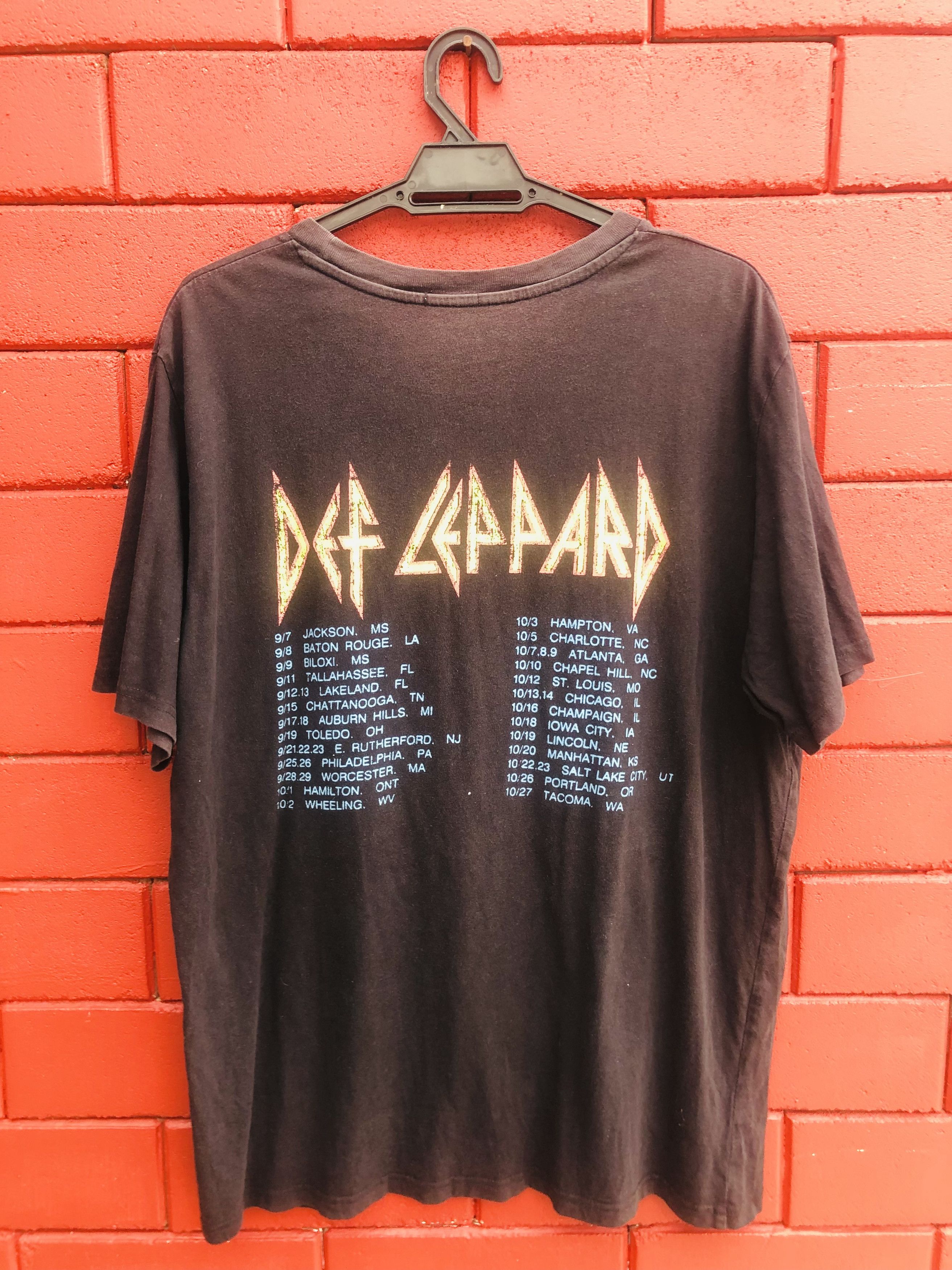 Band Tees × Vintage Vintage Def Leppard Band Music Fashion Style Shirt Size US L / EU 52-54 / 3 - 2 Thumbnail
