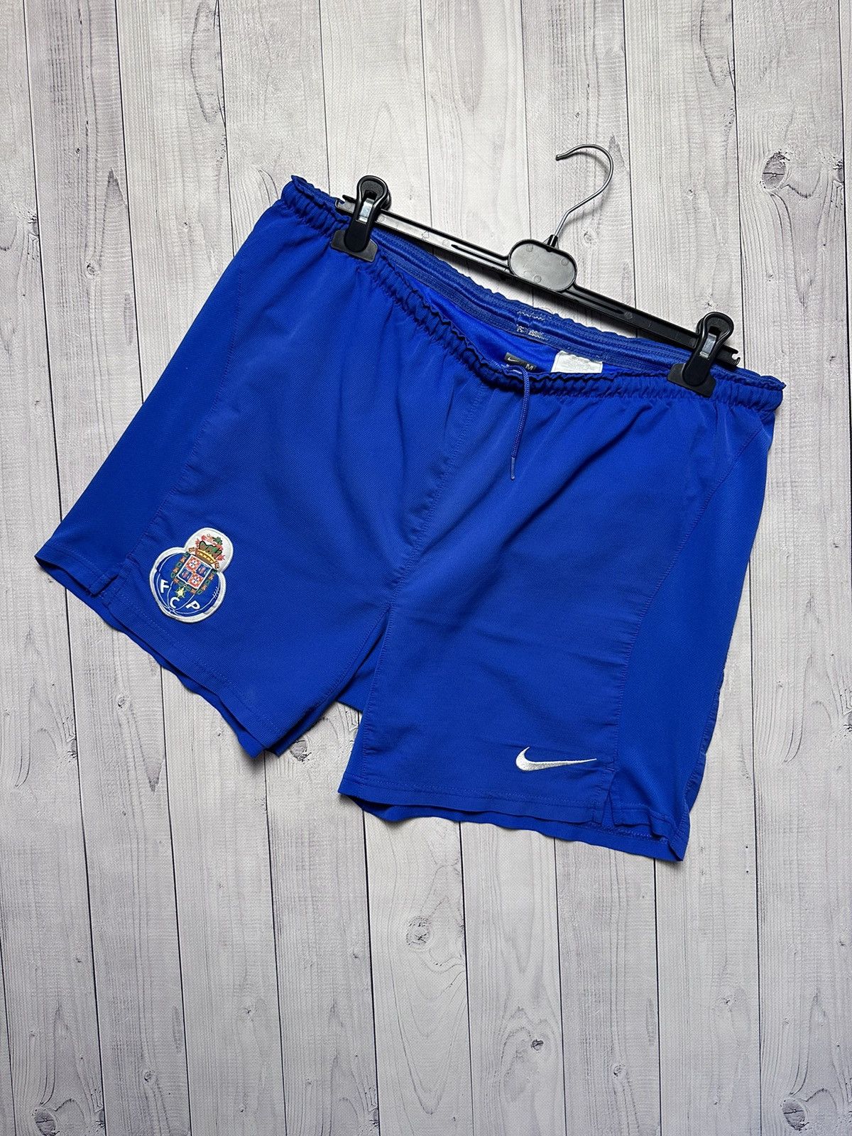 Nike Vintage Nike Porto soccer shorts size L logo Size US 34 / EU 50 - 1 Thumbnail