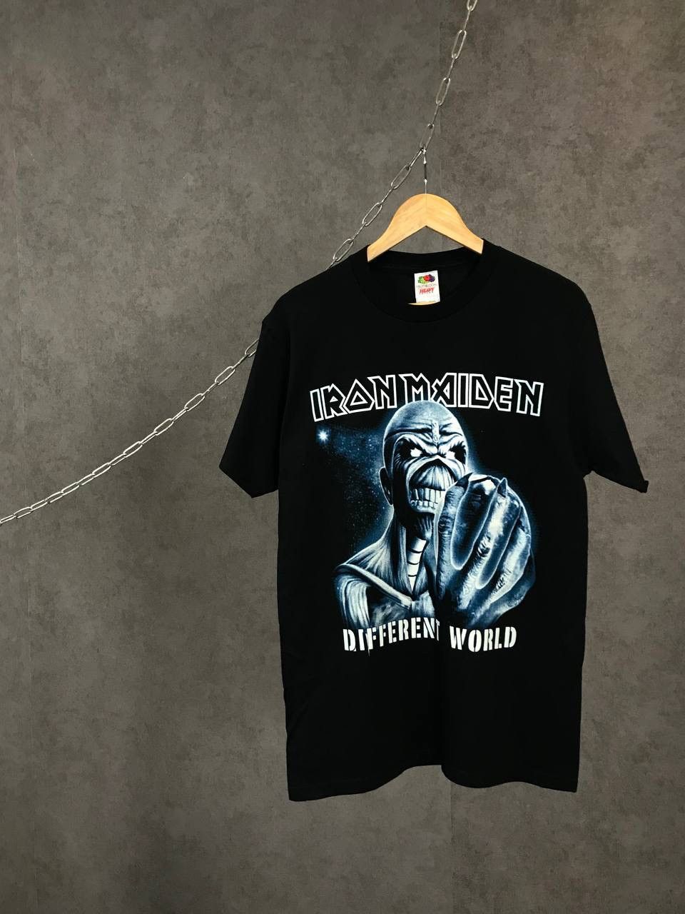 Band Tees Iron Maiden vintage rock overprinted band tee Size US M / EU 48-50 / 2 - 1 Thumbnail