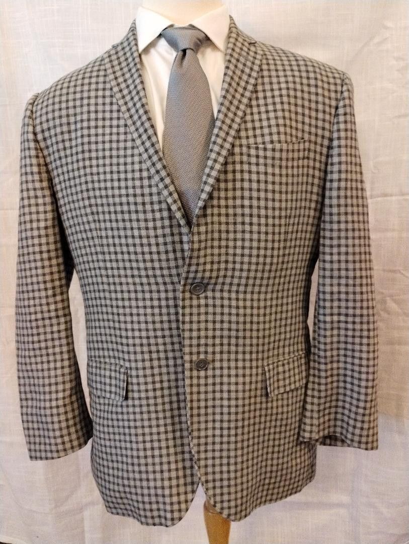 NWOT 100% Linen Check 2 Button Summer Blazer