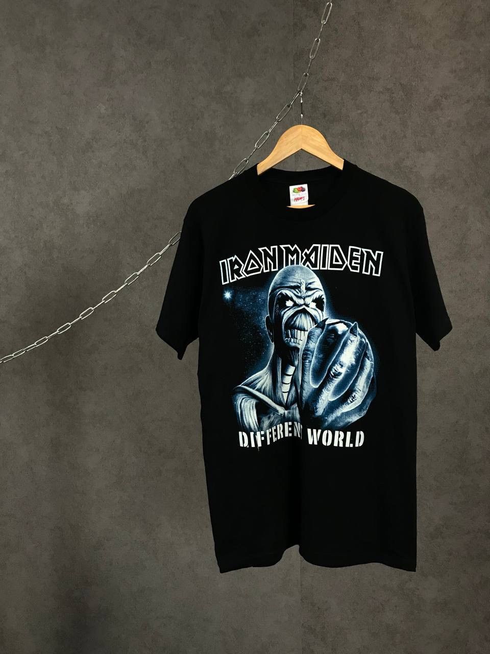 Band Tees Iron Maiden vintage rock band tee Size US M / EU 48-50 / 2 - 1 Thumbnail
