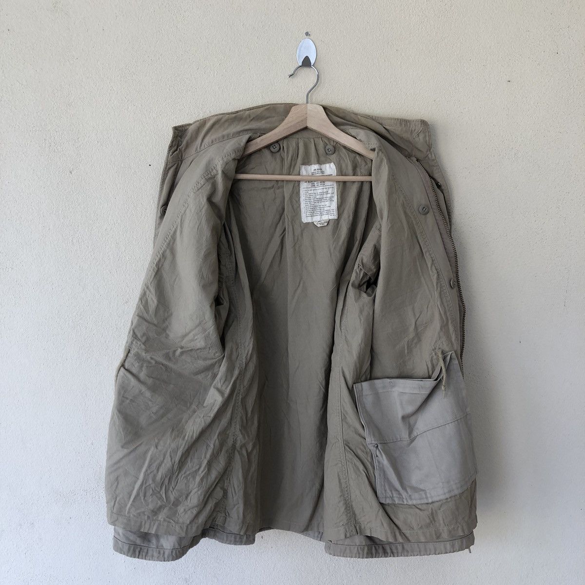 Vintage Vintage 80's Military Us Issue Survival Jacket Size US L / EU 52-54 / 3 - 8 Thumbnail