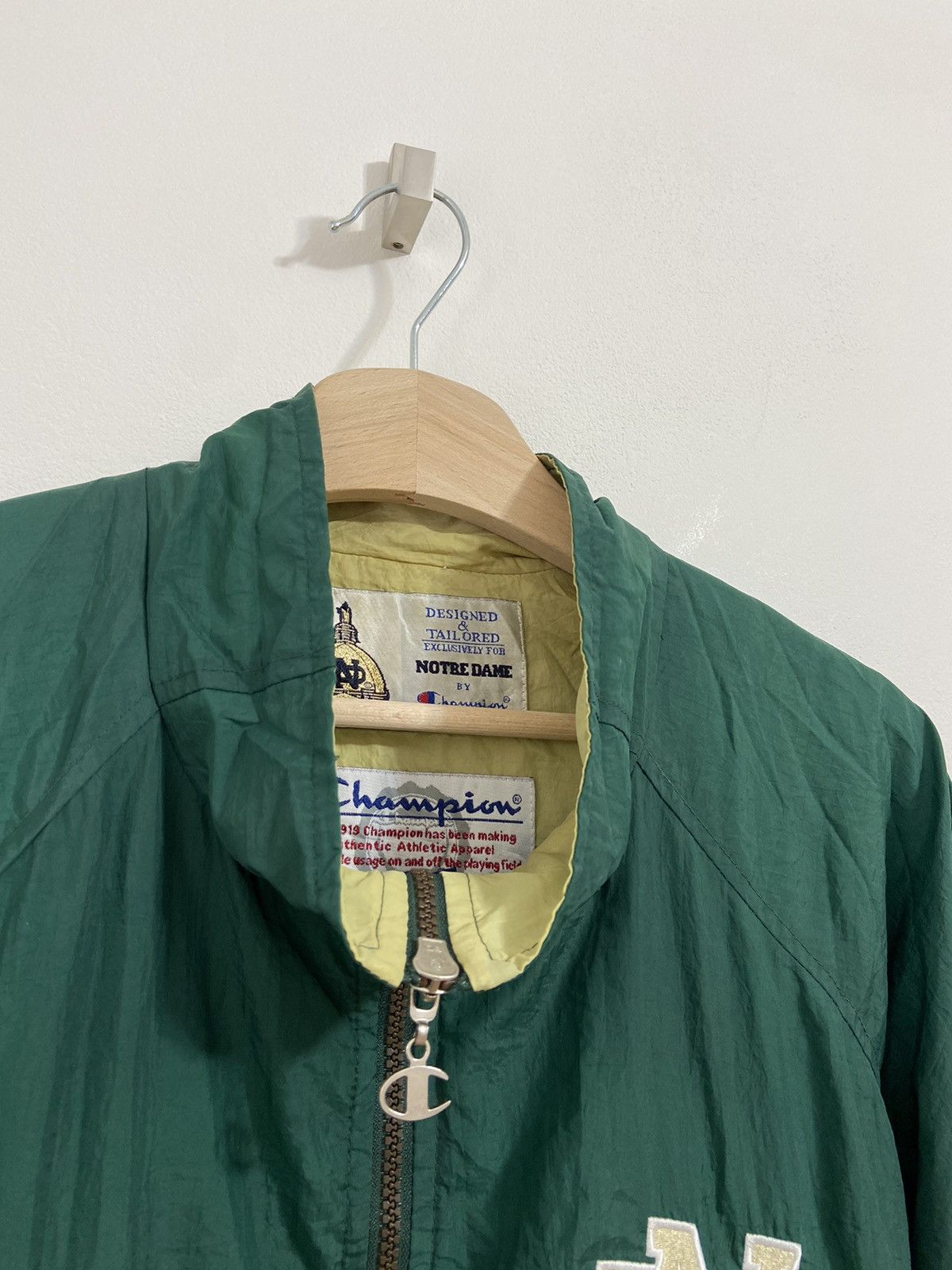 Champion Vintage Jacket Champion Notre Dame Size US M / EU 48-50 / 2 - 4 Thumbnail