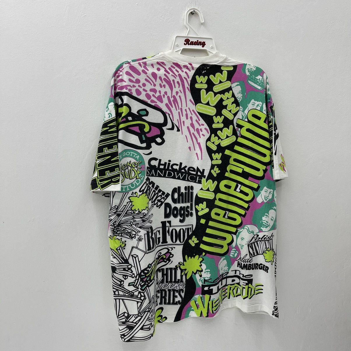 Vintage Vintage 90s All Over Print Nice T-Shirt Single Stitch Size US XL / EU 56 / 4 - 5 Thumbnail