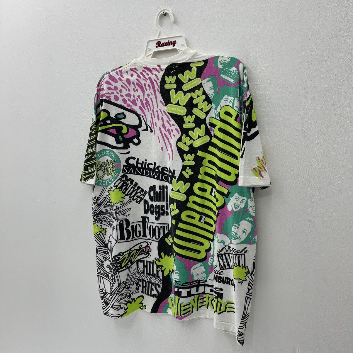 Vintage Vintage 90s All Over Print Nice T-Shirt Single Stitch Size US XL / EU 56 / 4 - 7 Thumbnail